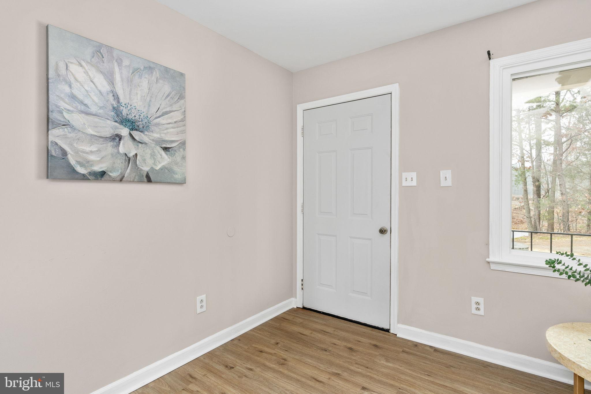 LAKE CAROLINE - Residential