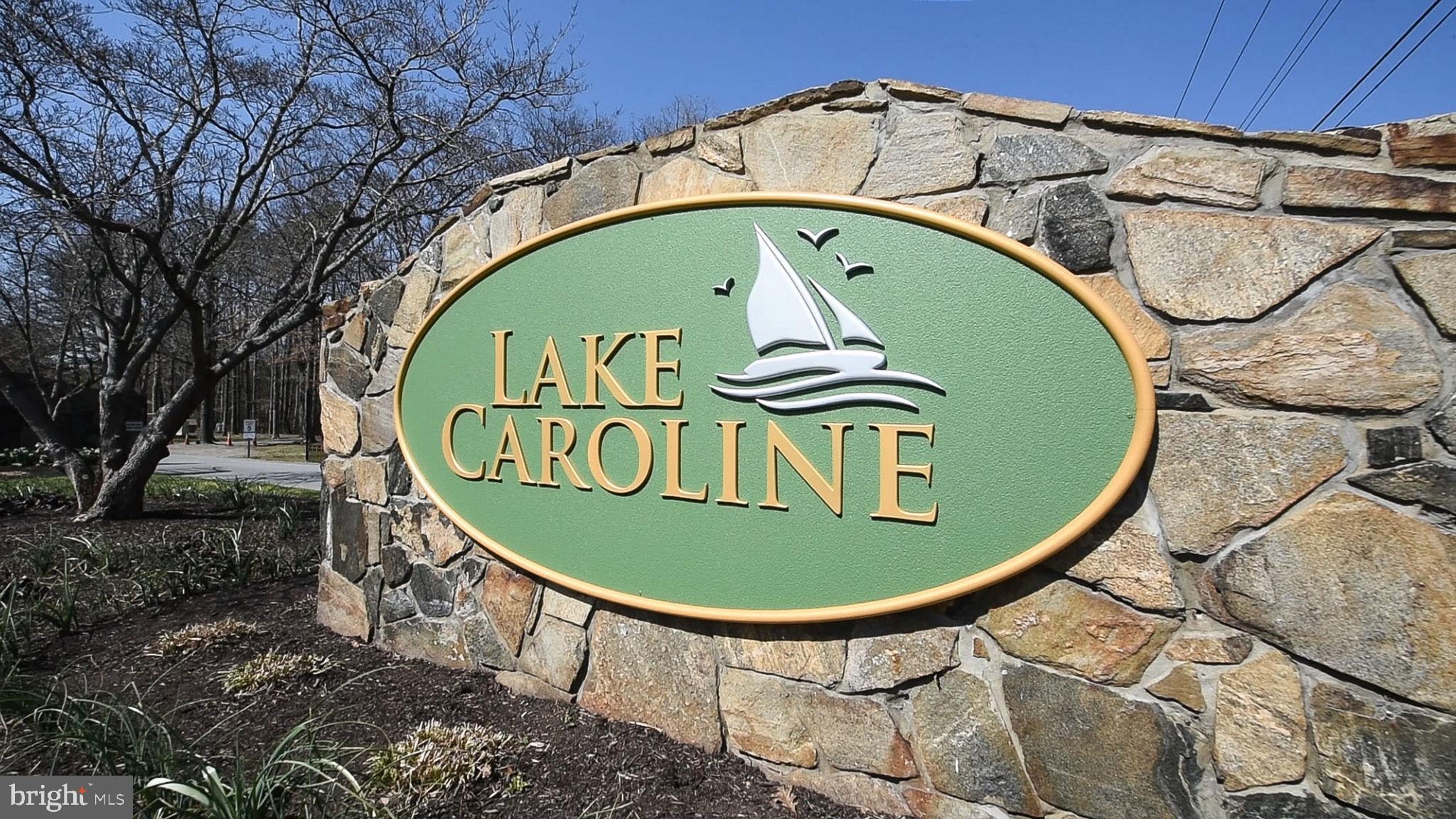 LAKE CAROLINE - Residential
