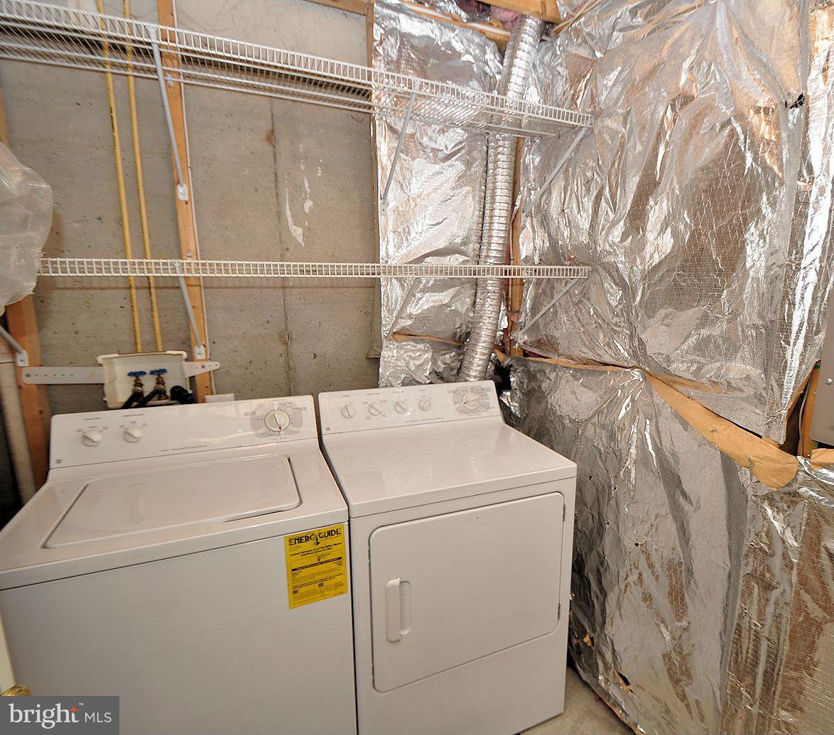 VILLAGE OF PAINTERS MILL - Residential Lease