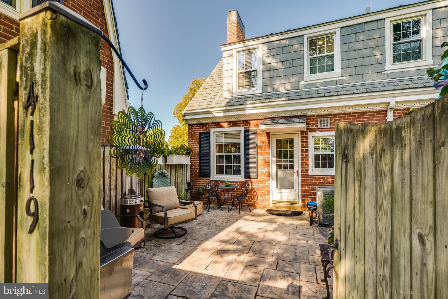 FAIRLINGTON GLEN - Residential