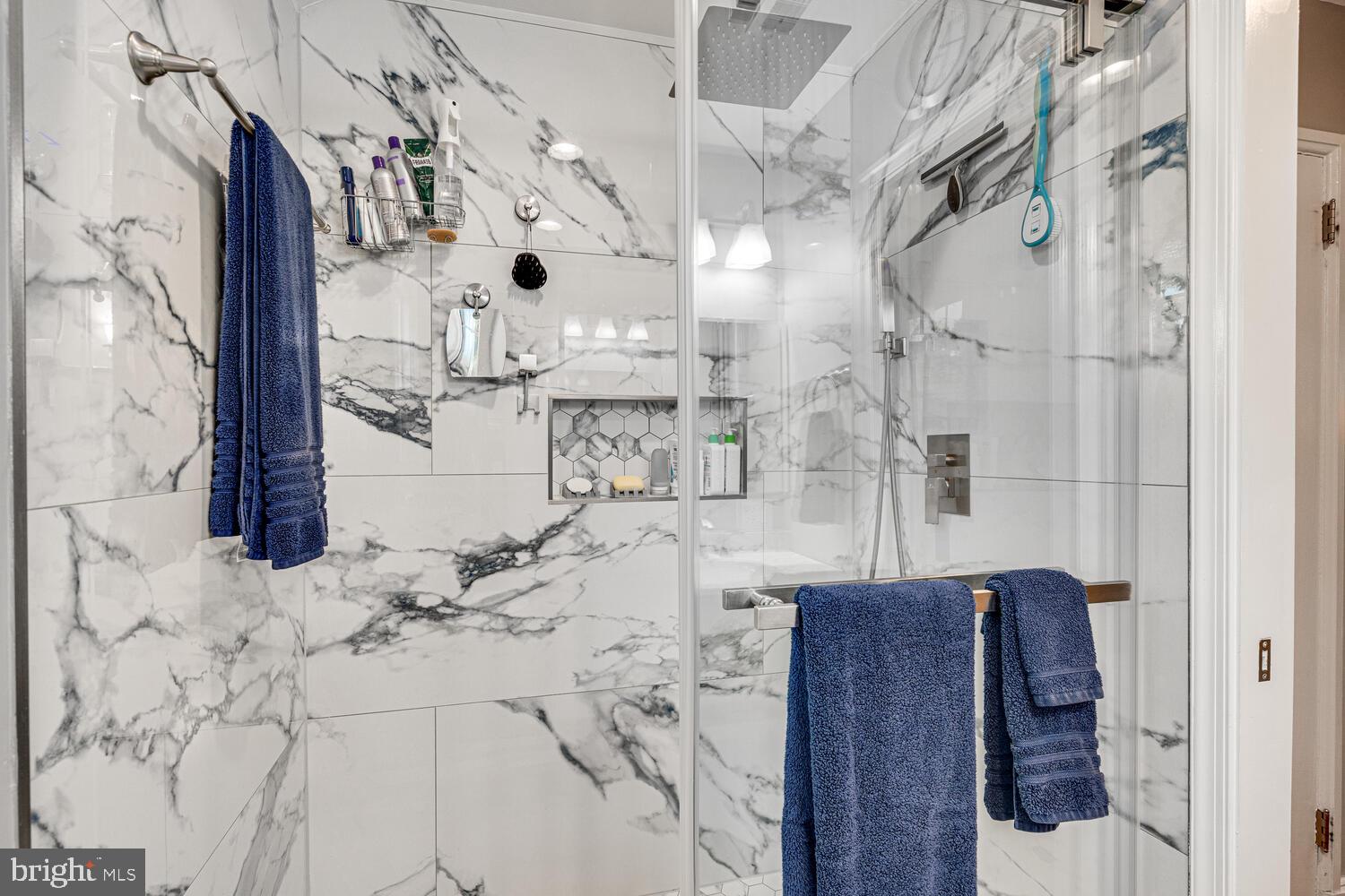 FAIRLINGTON GLEN - Residential