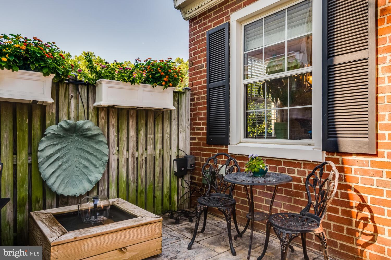 FAIRLINGTON GLEN - Residential