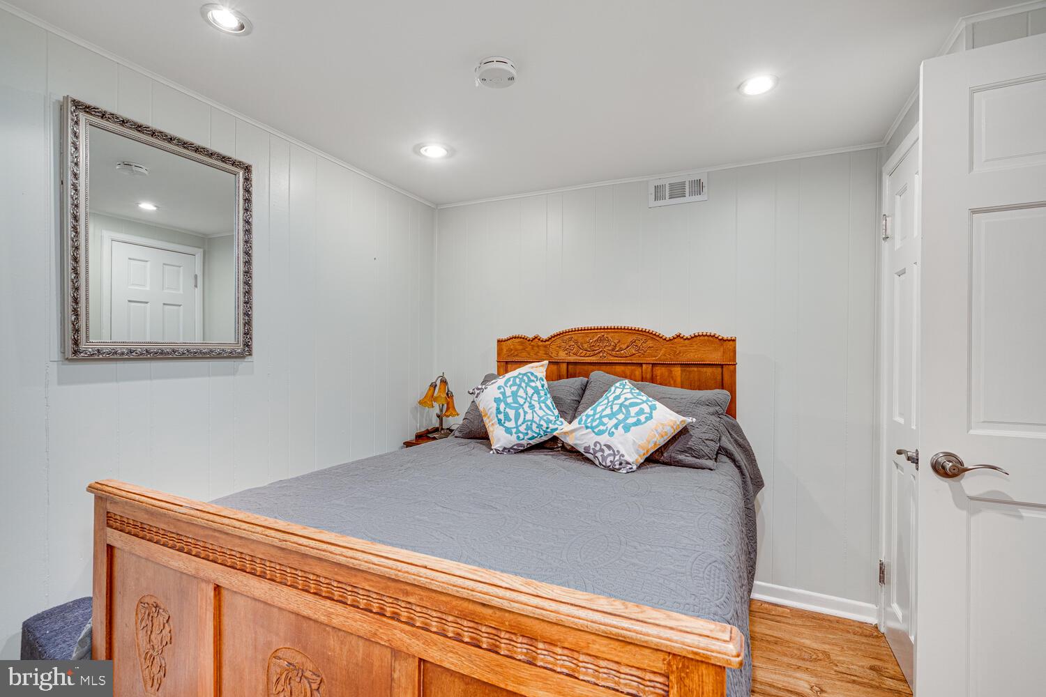 FAIRLINGTON GLEN - Residential