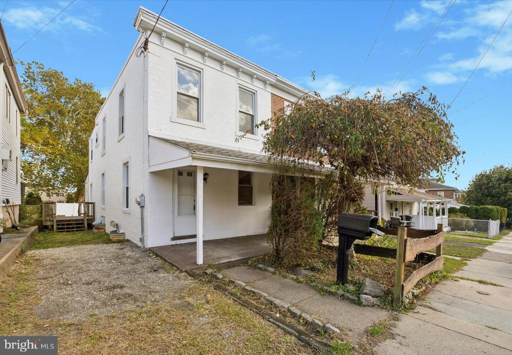 Photo of 45 S Sycamore Avenue, CLIFTON HEIGHTS, PA 19018 (MLS # PADE2102762)