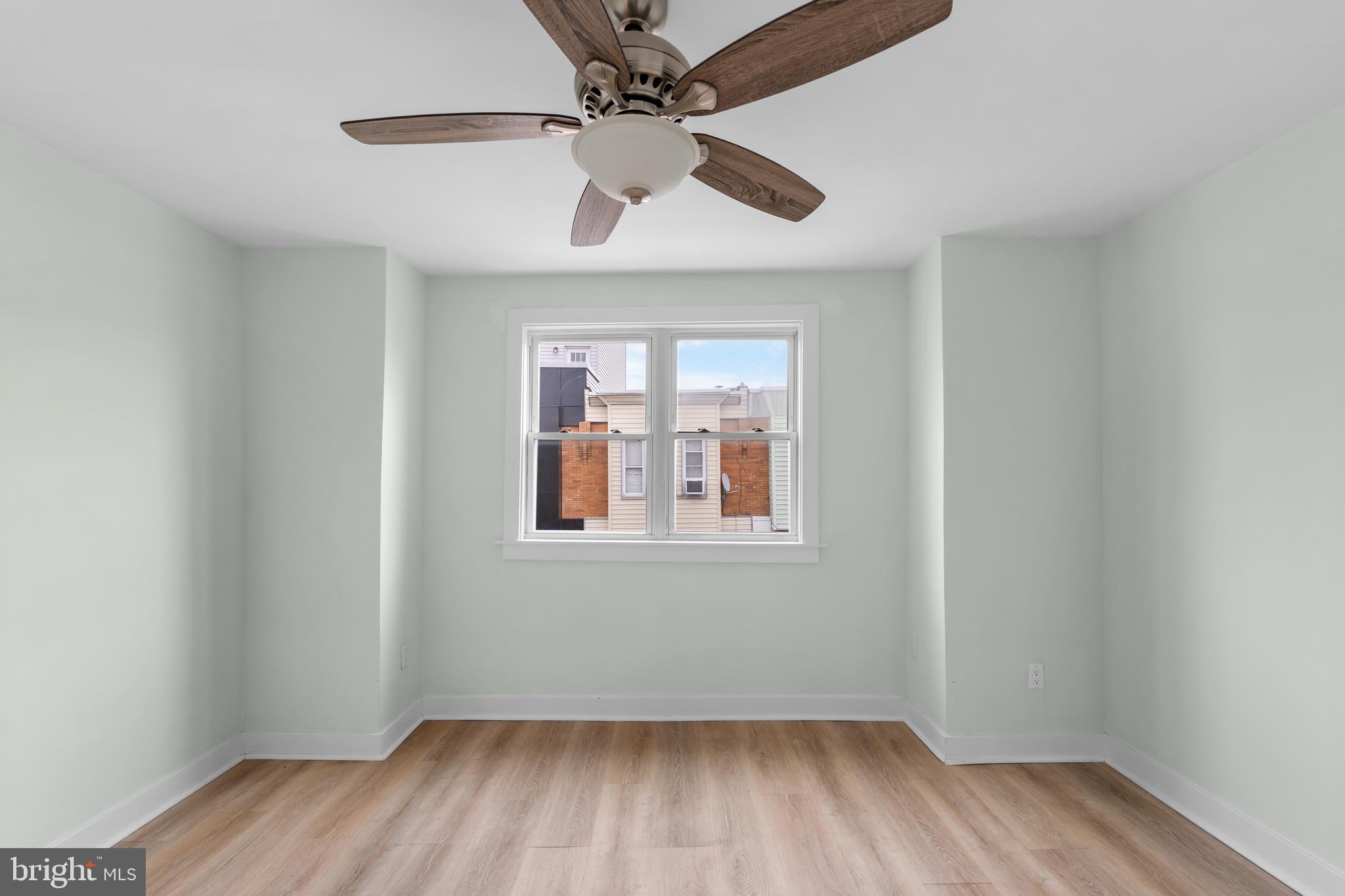 POINT BREEZE - Residential