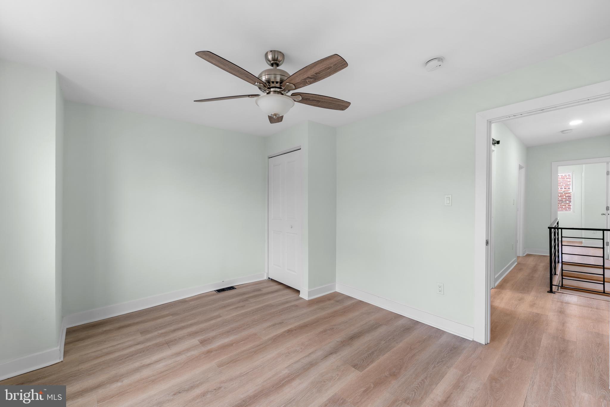 POINT BREEZE - Residential