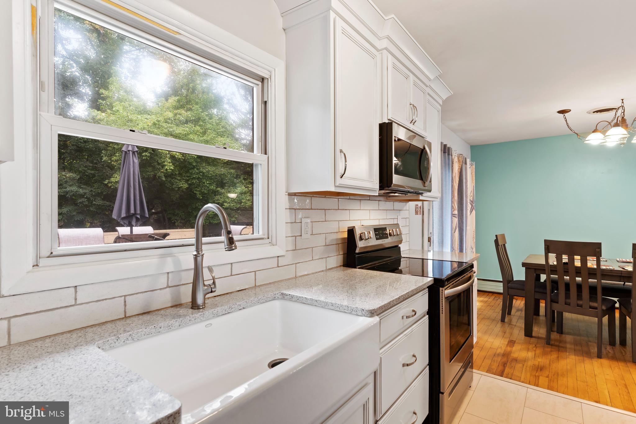 RIVERVIEW - Residential