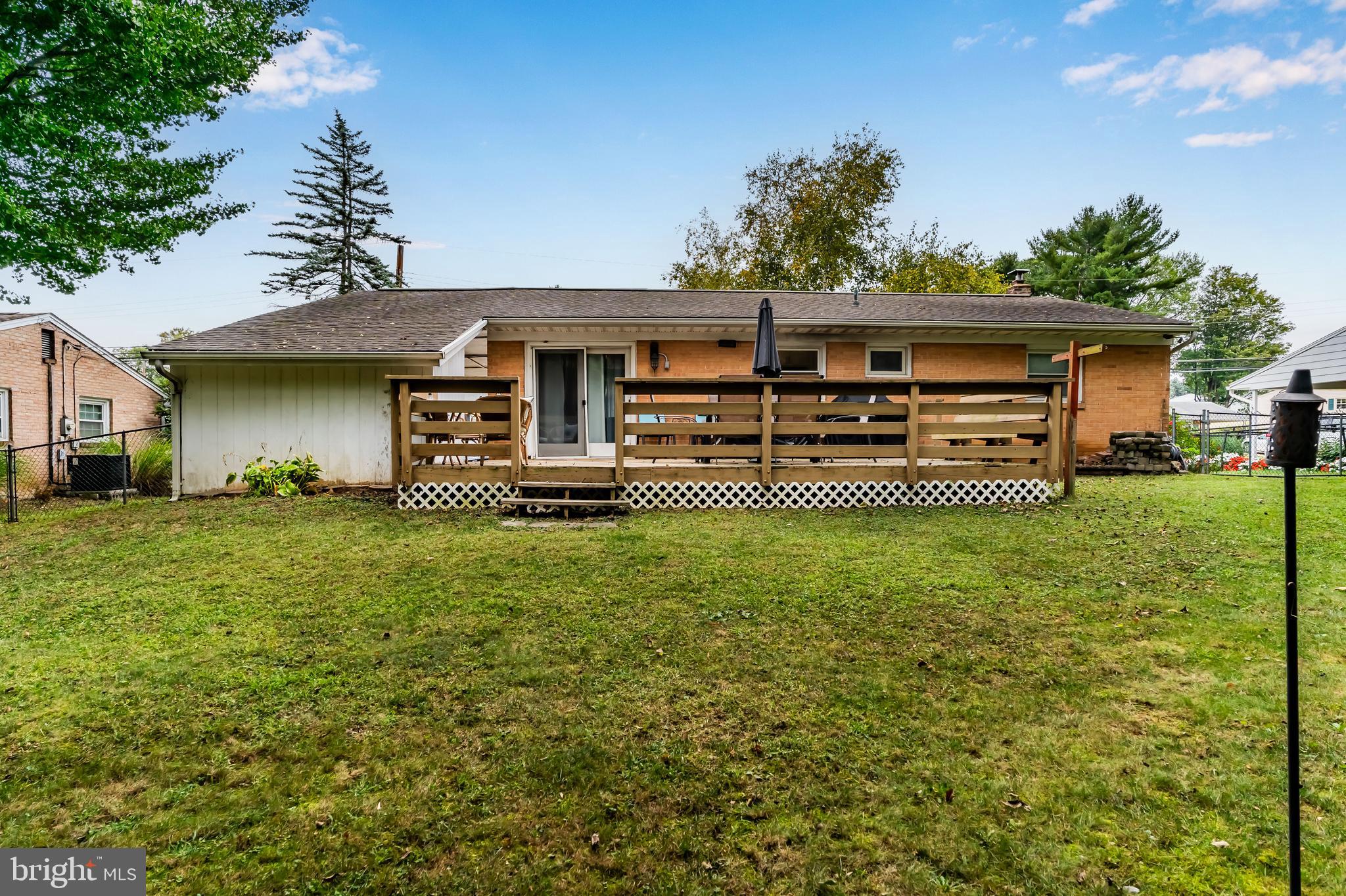 RIVERVIEW - Residential