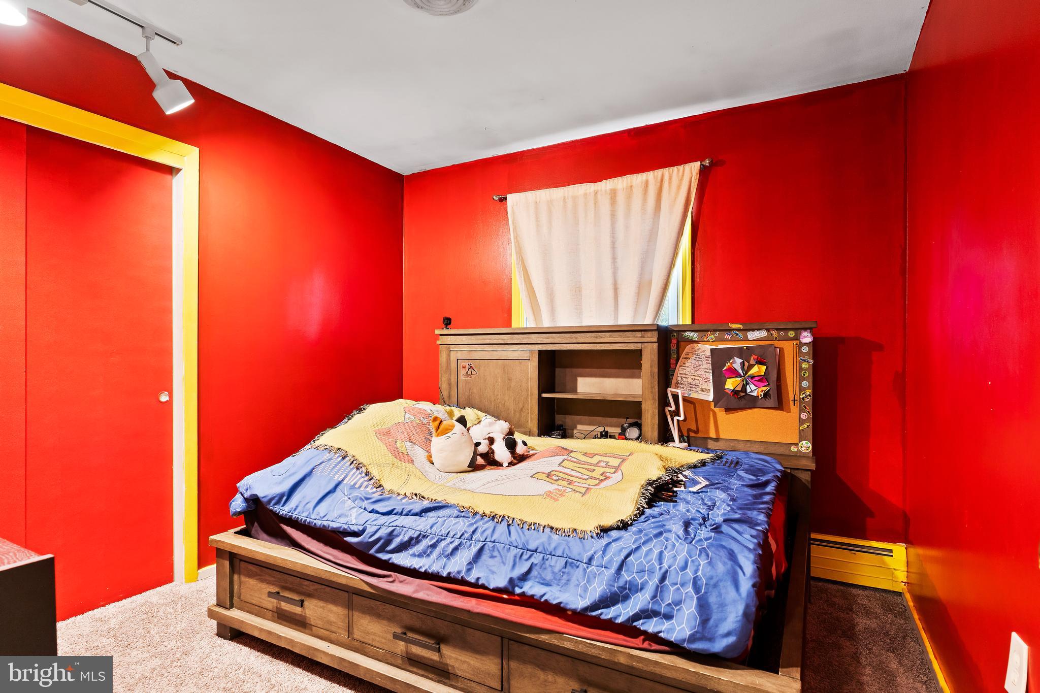 RIVERVIEW - Residential