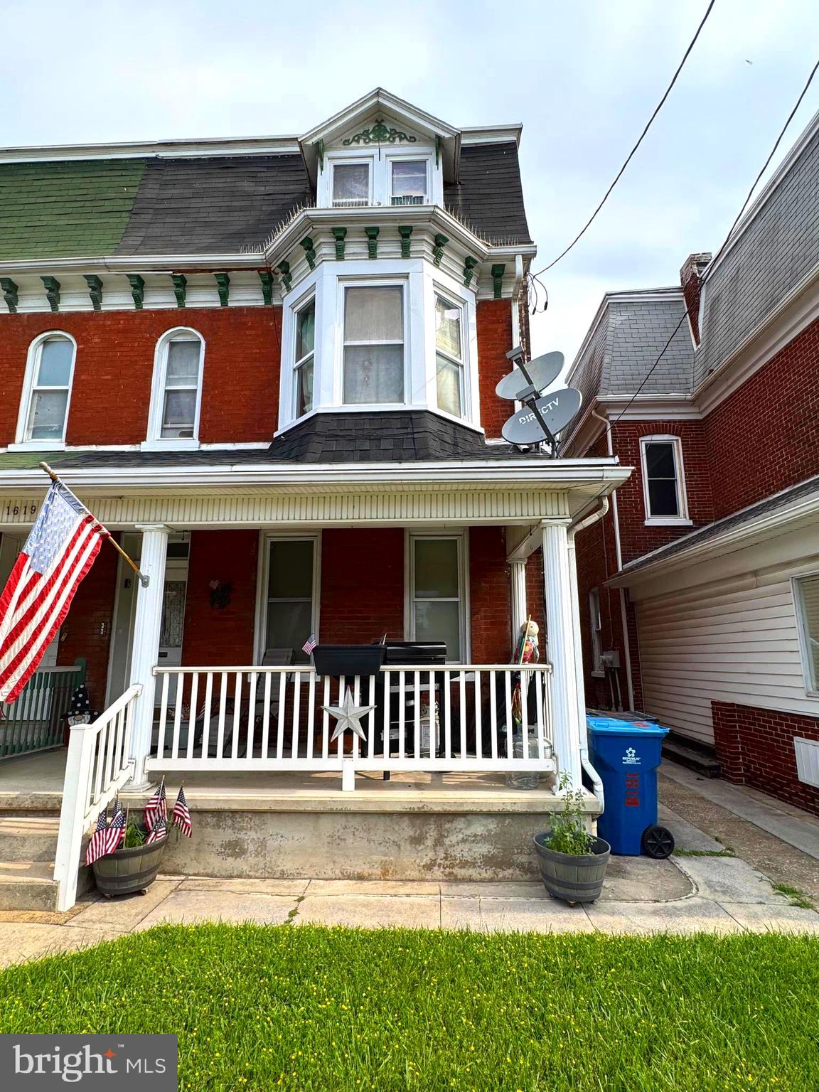1619 W MARKET STREET