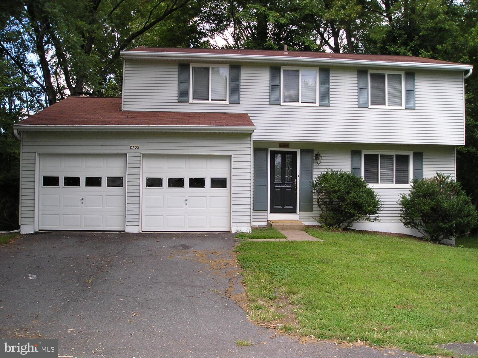 FOX MILL ESTATES - Residential Lease