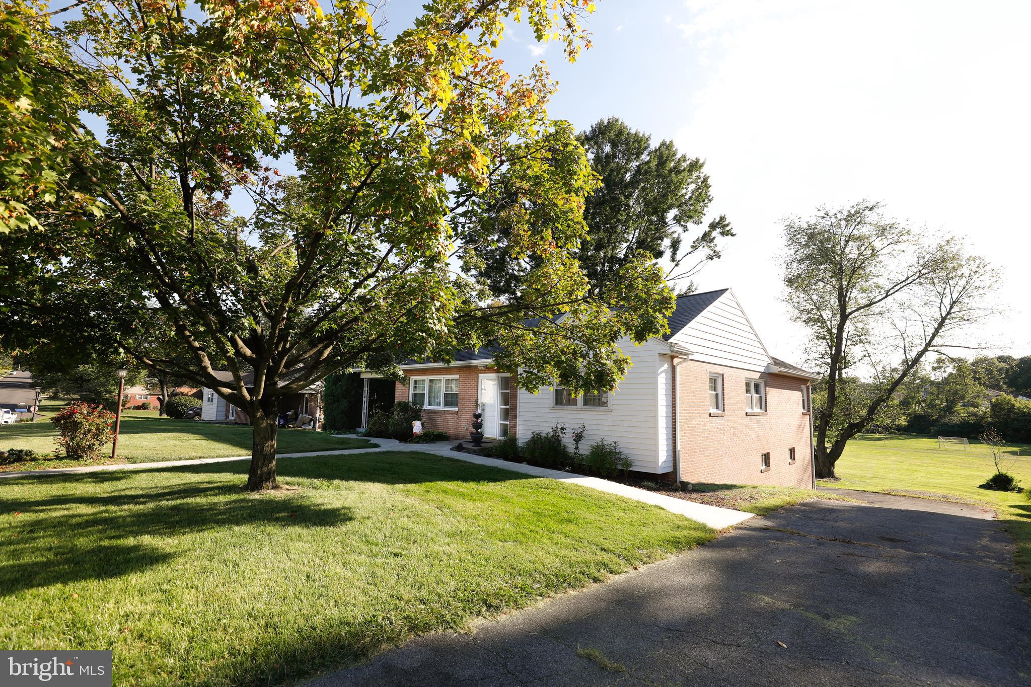 3328 WILLOW GROVE AVENUE