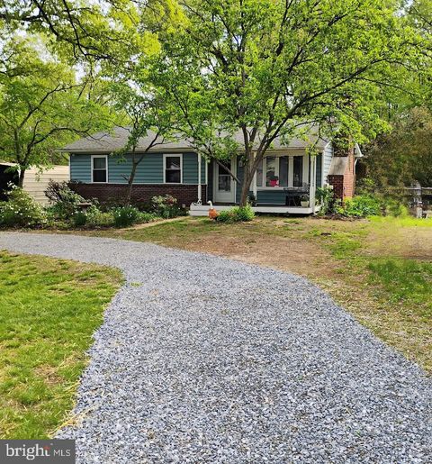 7885 ELIZABETH ROAD PASADENA MD 21122