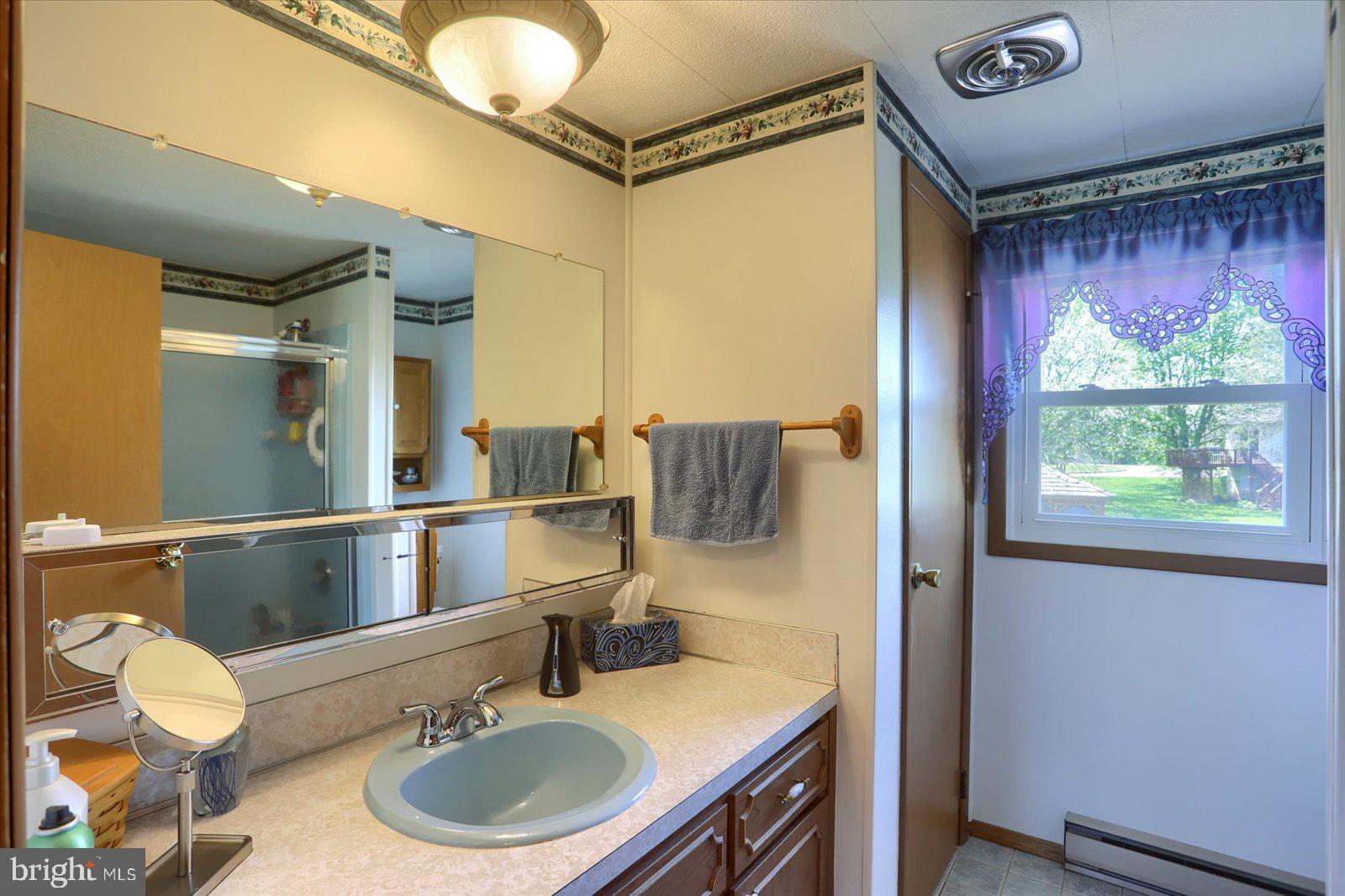 NEW OXFORD BOROUGH - Residential