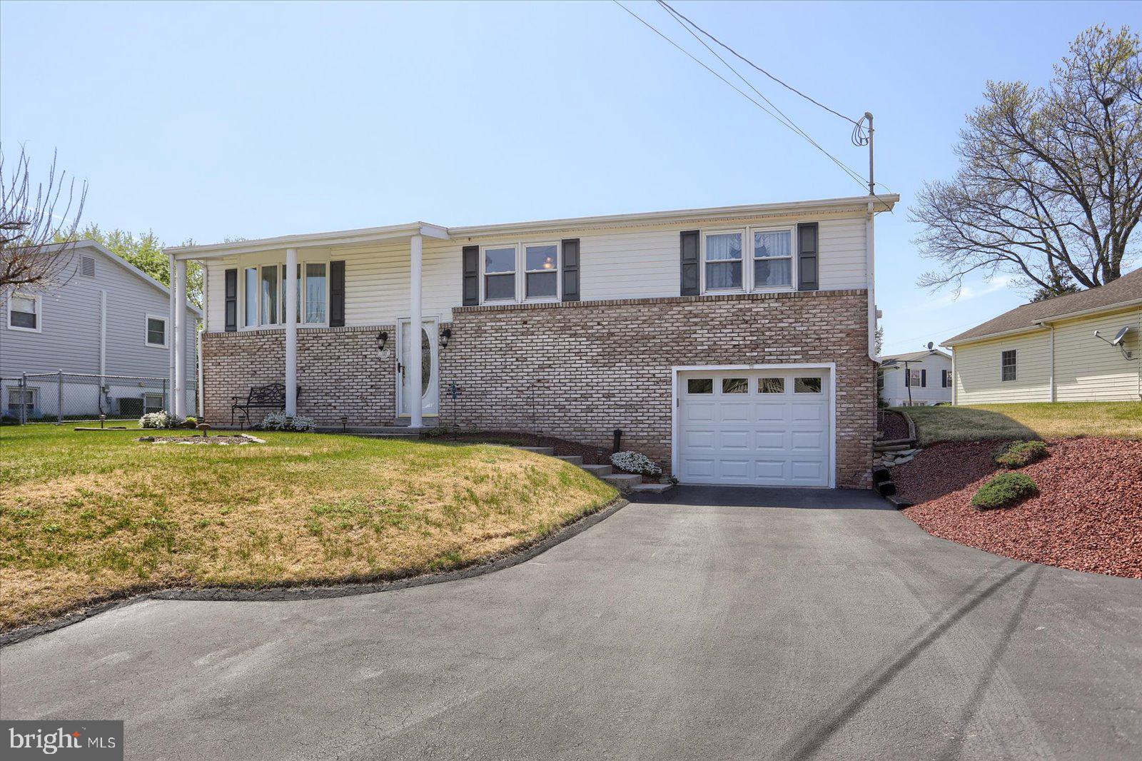 NEW OXFORD BOROUGH - Residential