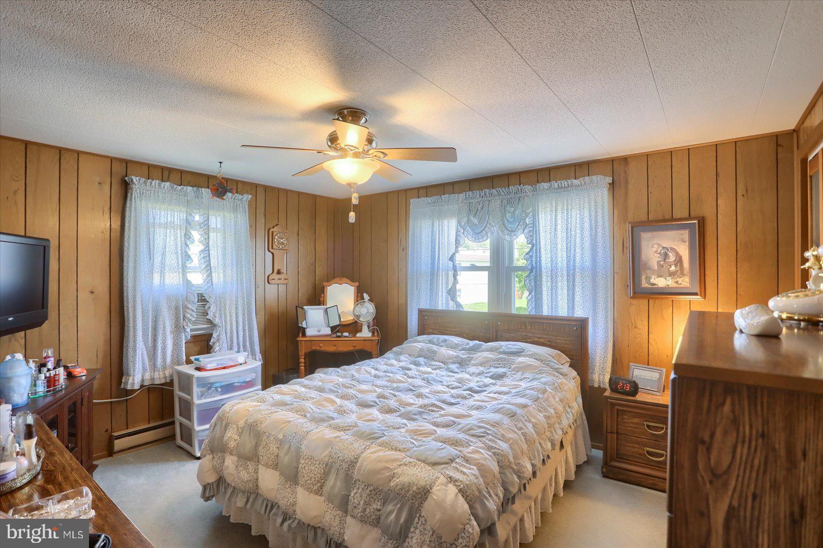 NEW OXFORD BOROUGH - Residential