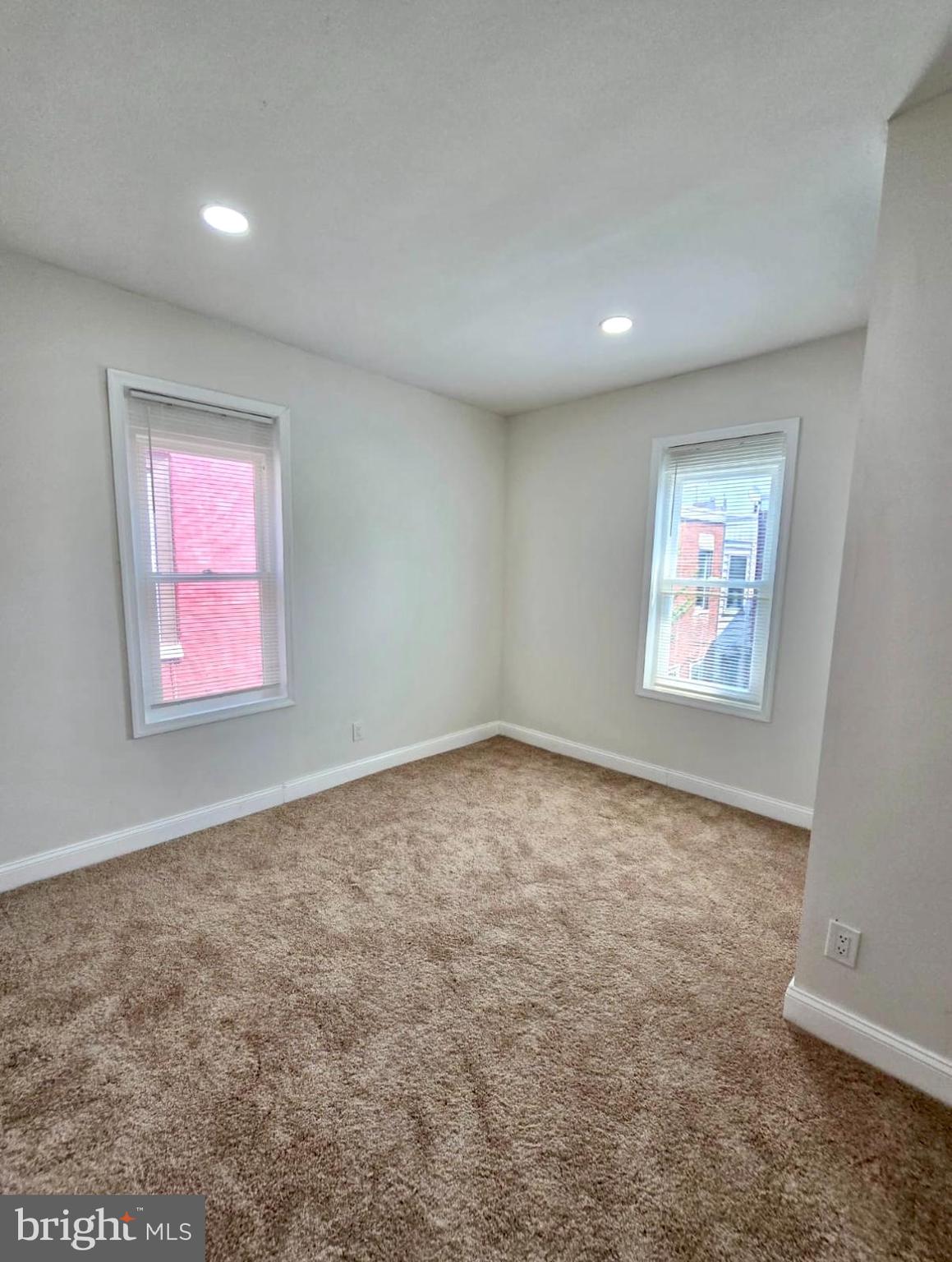 COBBS CREEK - Residential