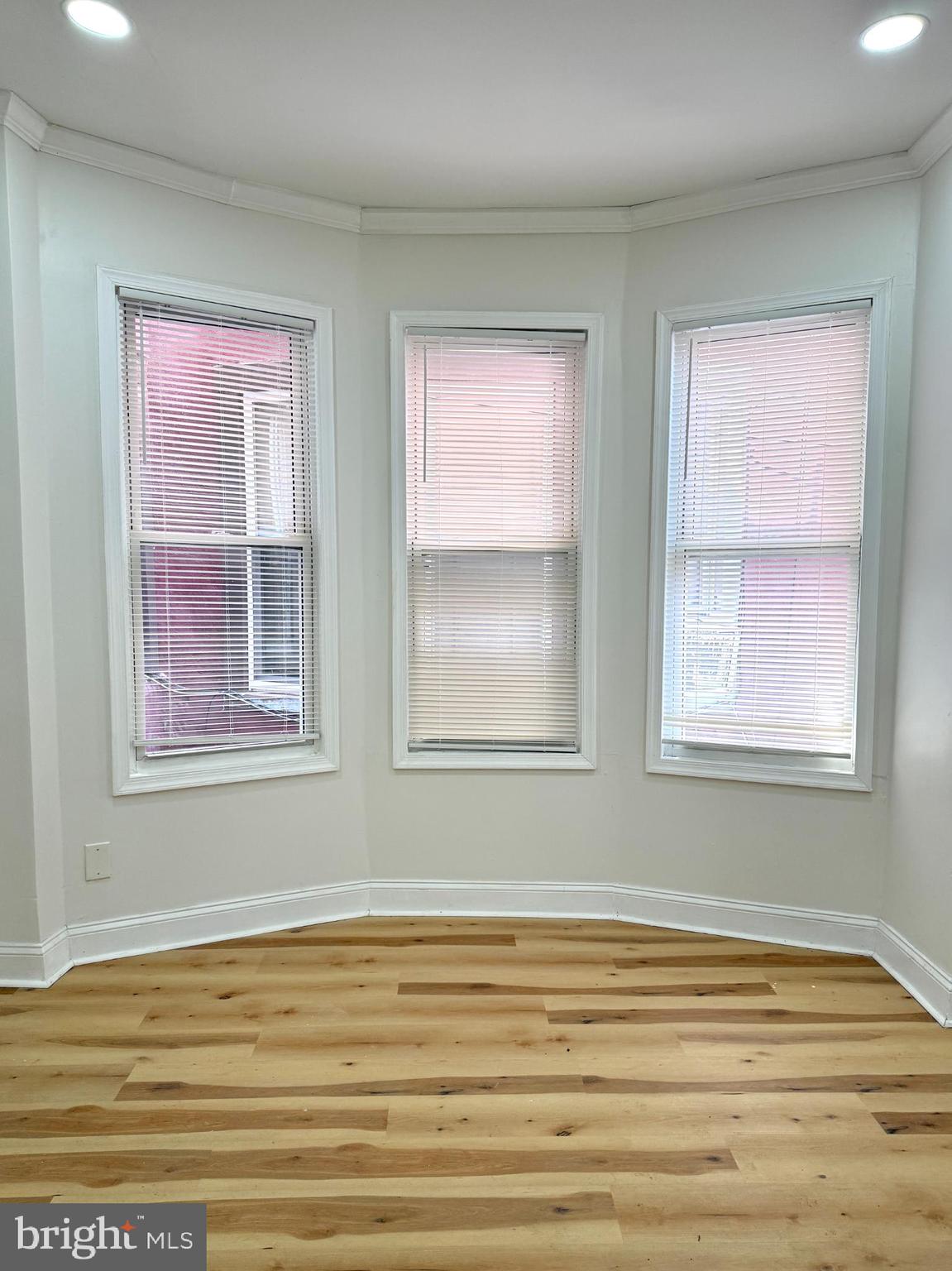 COBBS CREEK - Residential