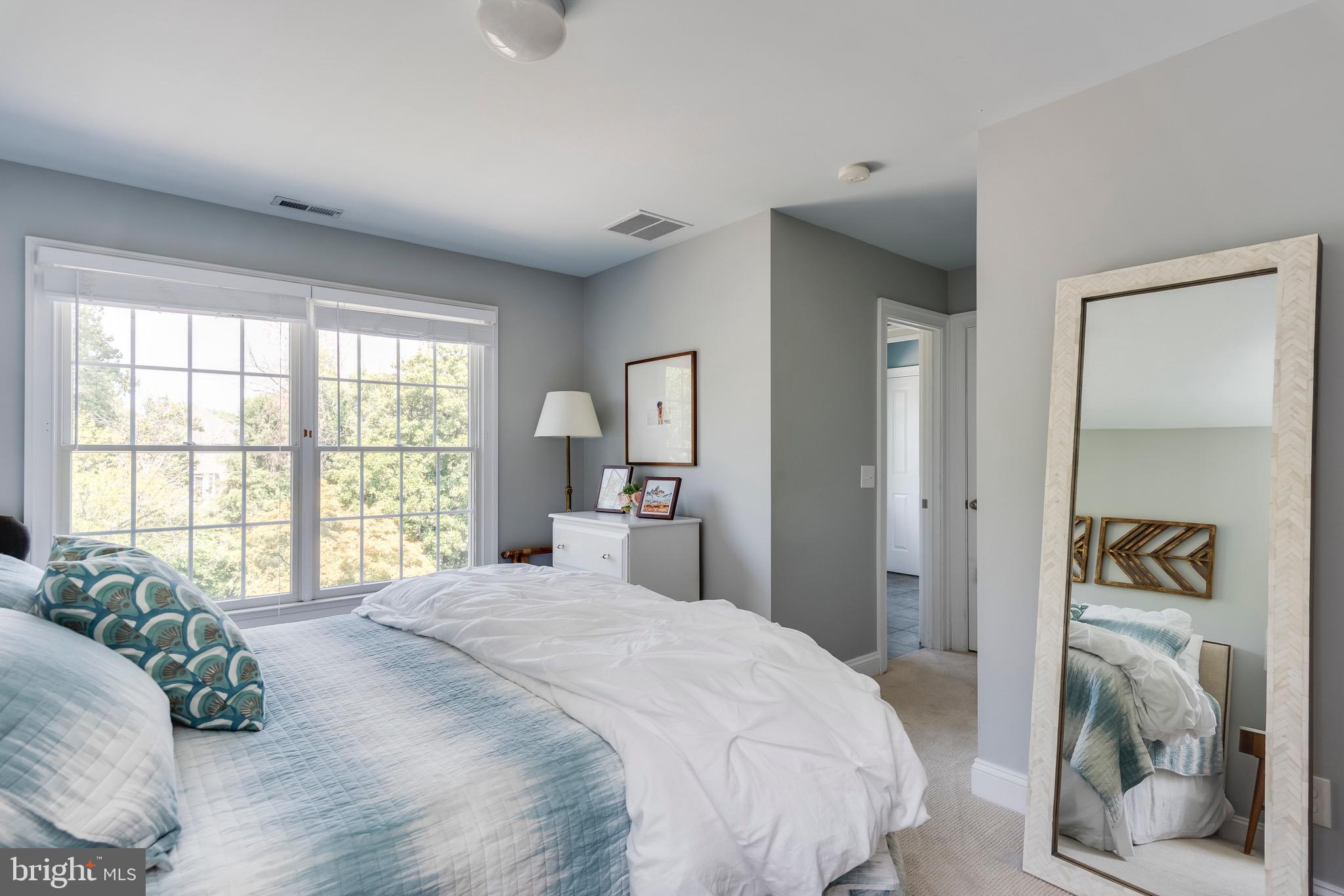 HOMEWOOD - Residential