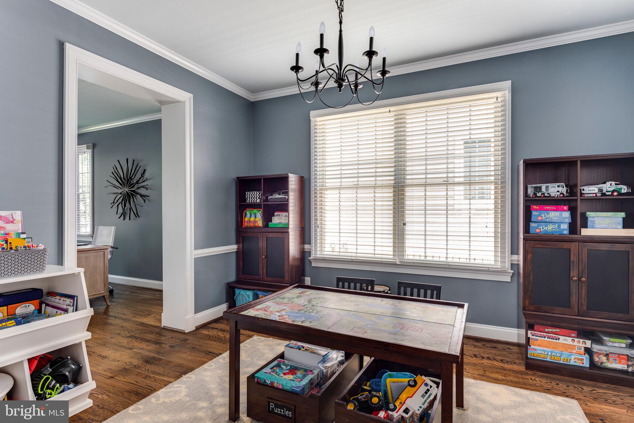 HOMEWOOD - Residential