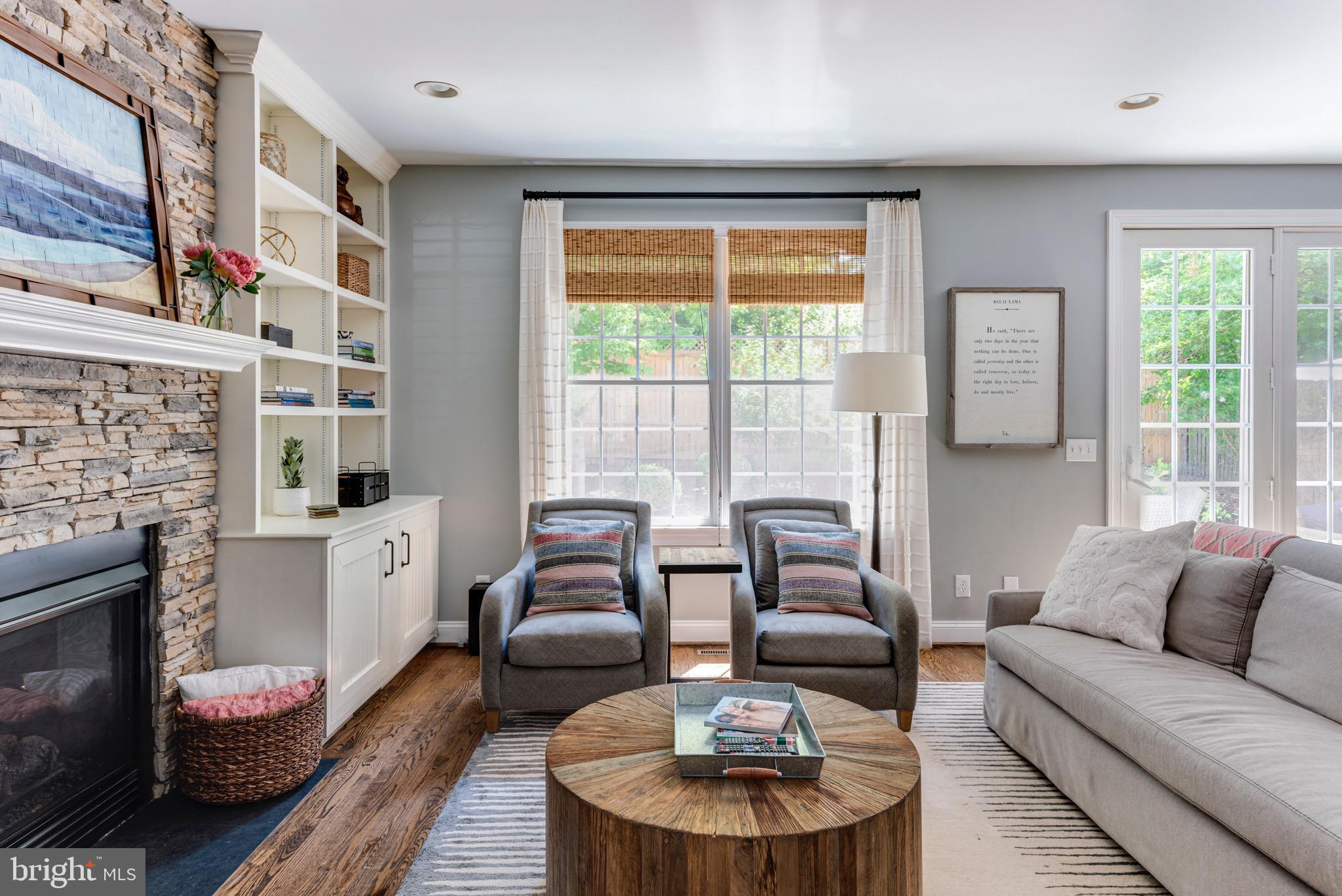 HOMEWOOD - Residential