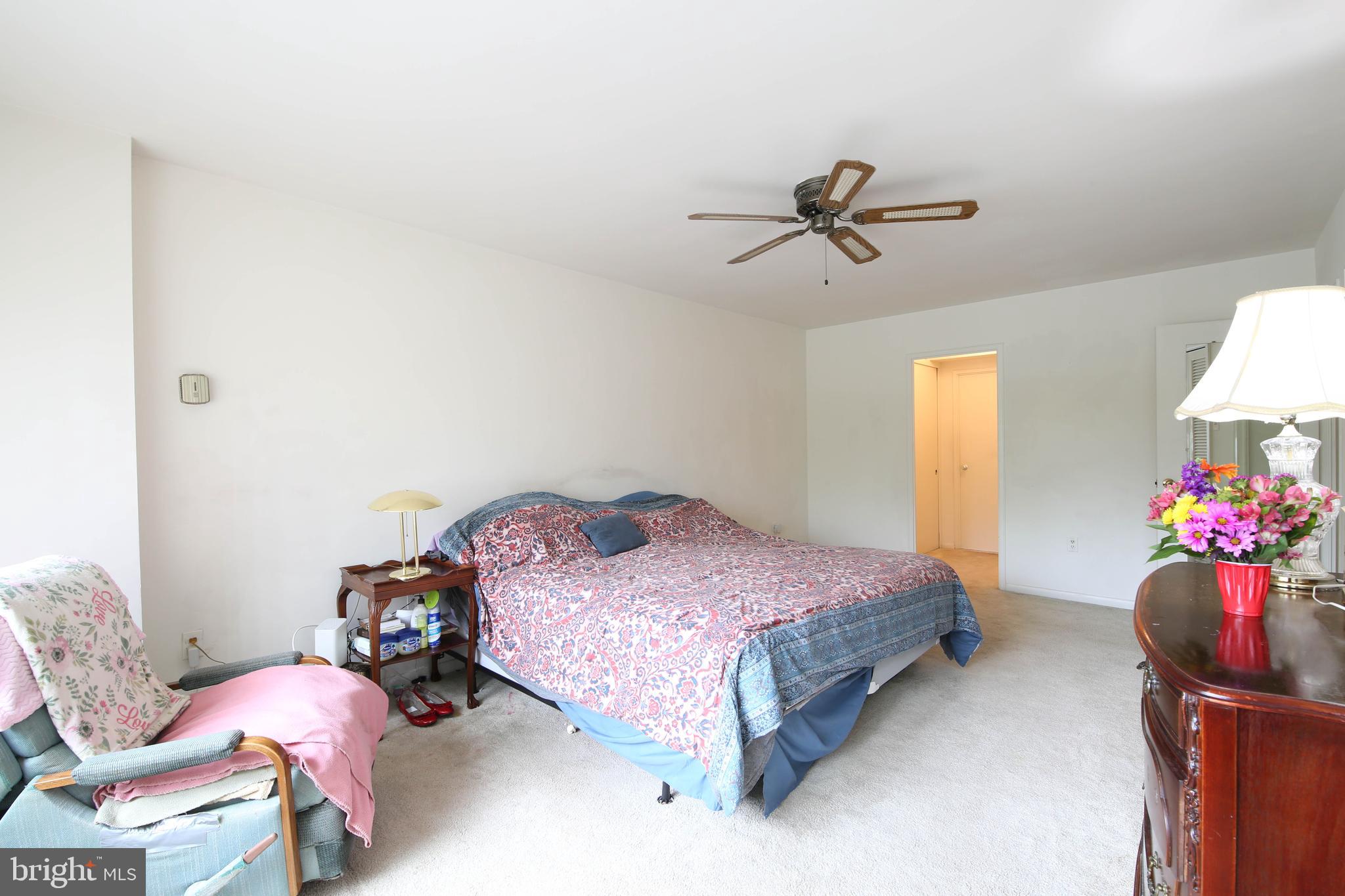 PARK TOWERS WEST - Residential