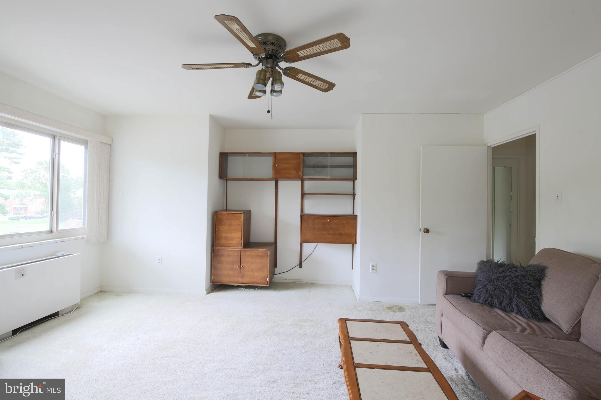 PARK TOWERS WEST - Residential