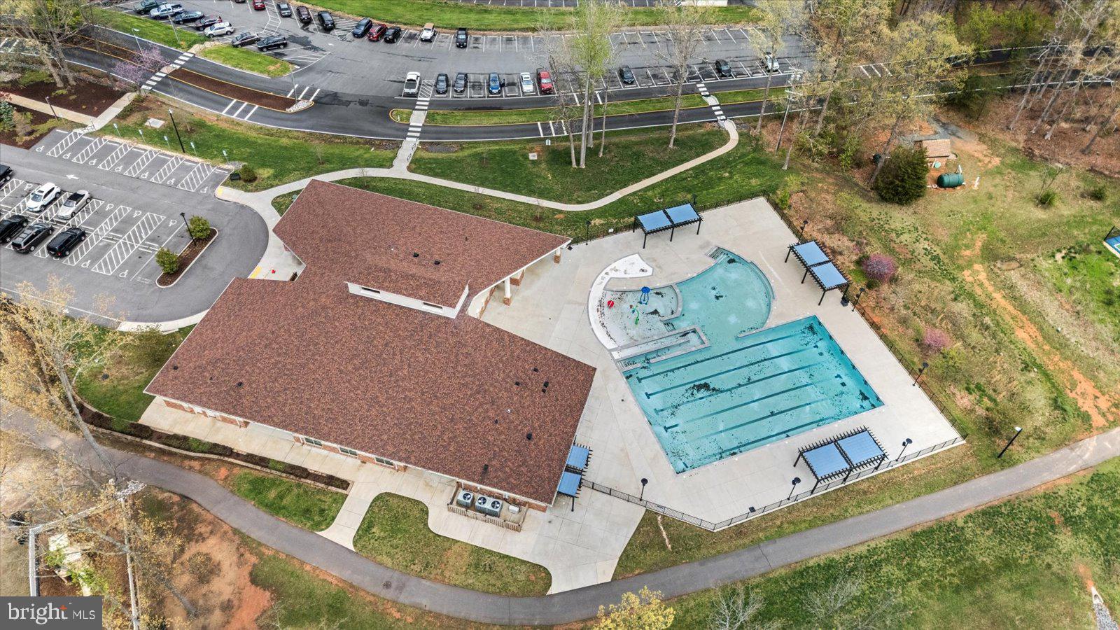 LAKE OF THE WOODS - Residential