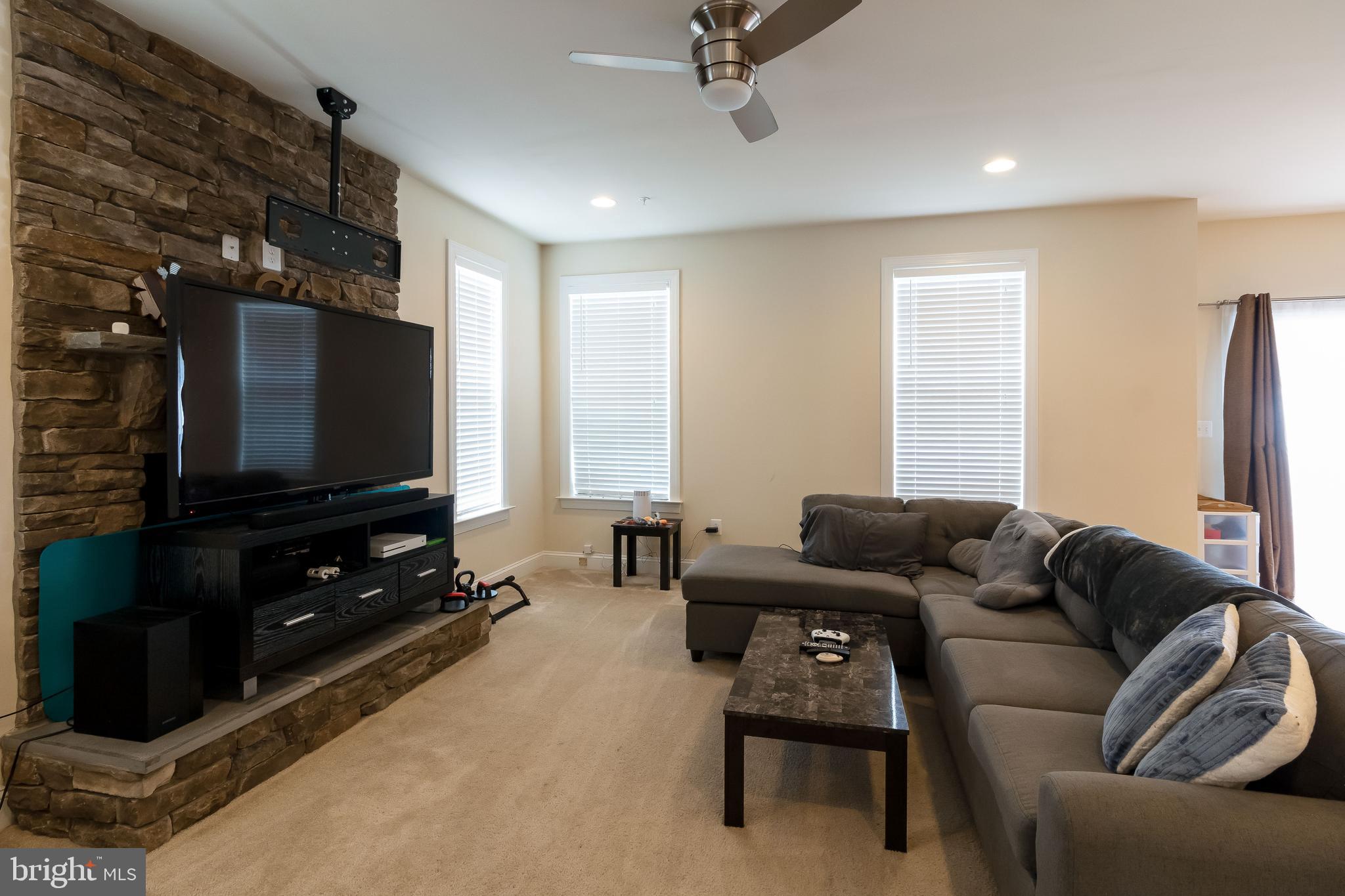 MARSHALL GROVE ESTATES - Residential