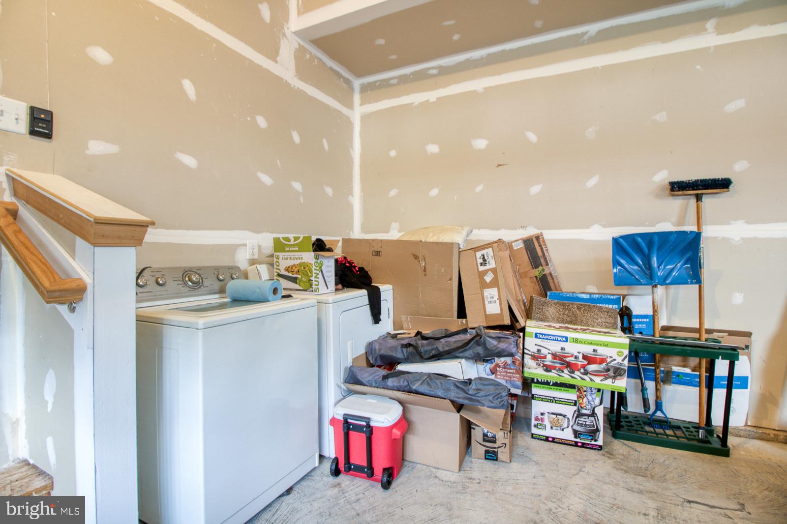 MARSHALL GROVE ESTATES - Residential