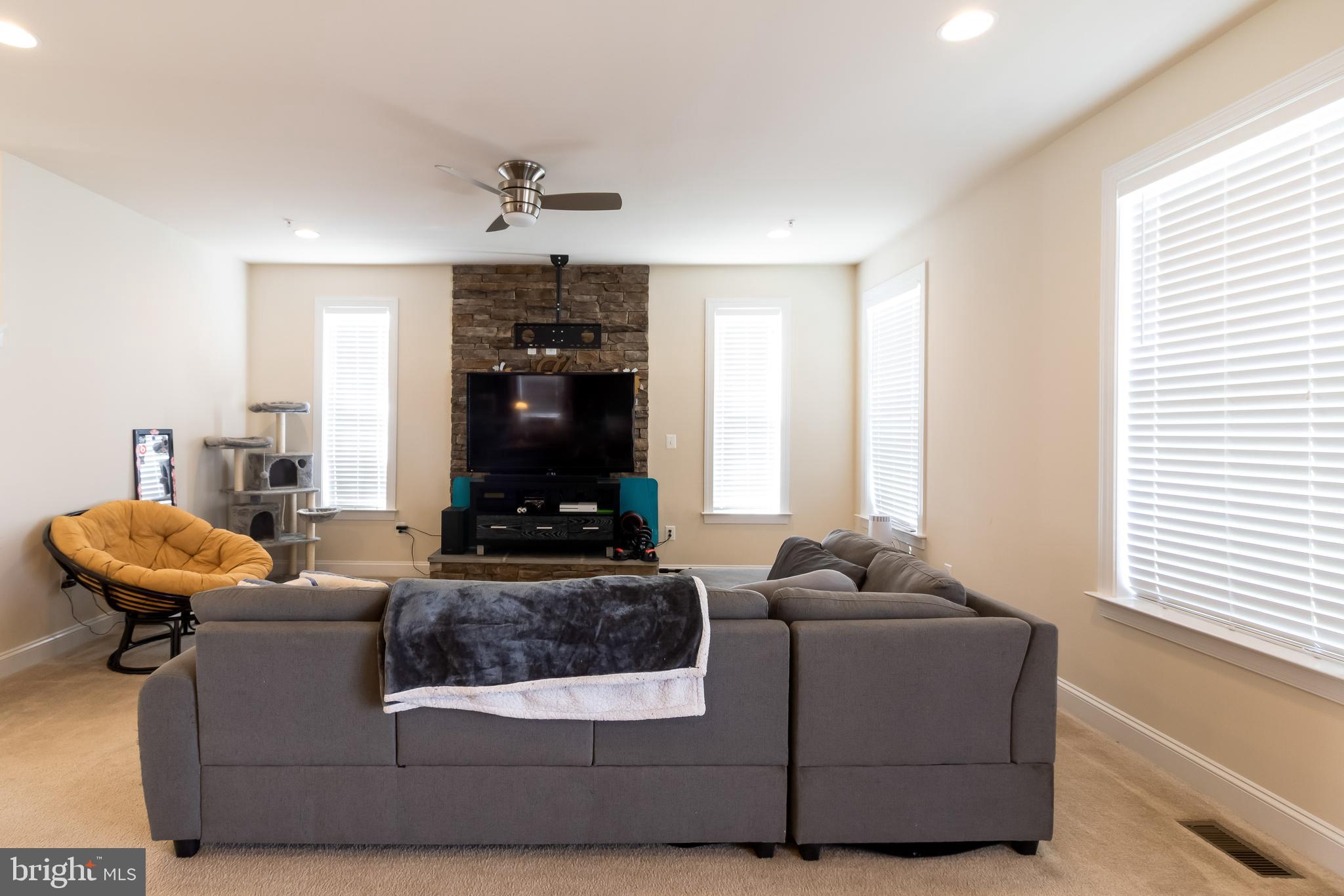 MARSHALL GROVE ESTATES - Residential