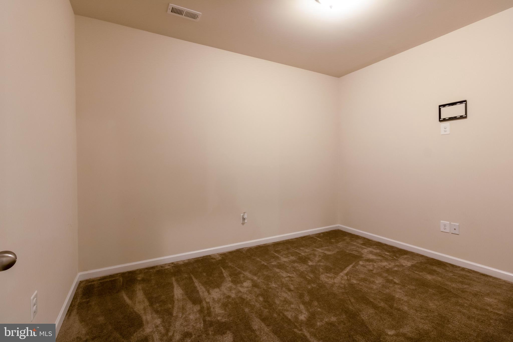 MARSHALL GROVE ESTATES - Residential