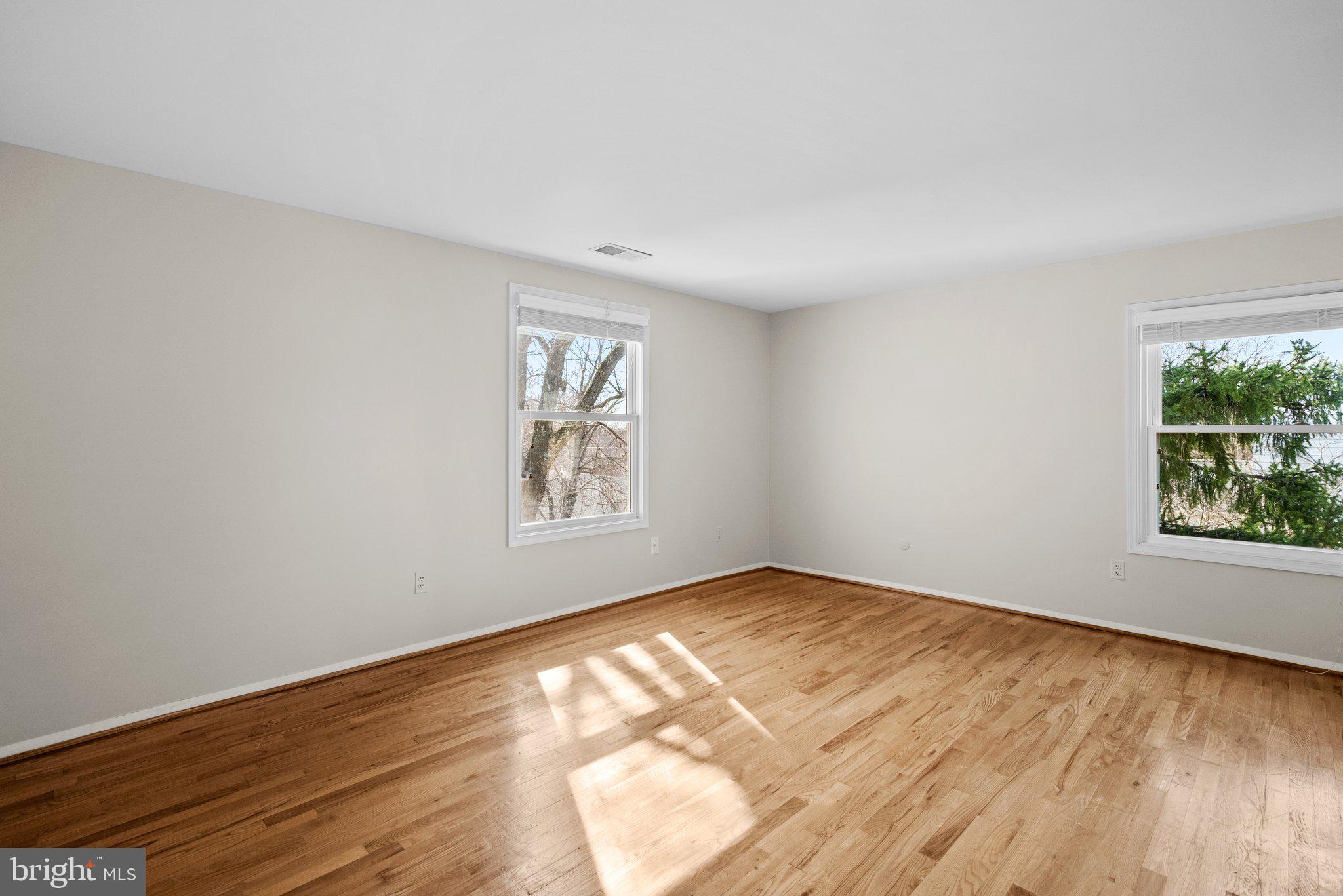 FOX HILLS OF POTOMAC - Residential