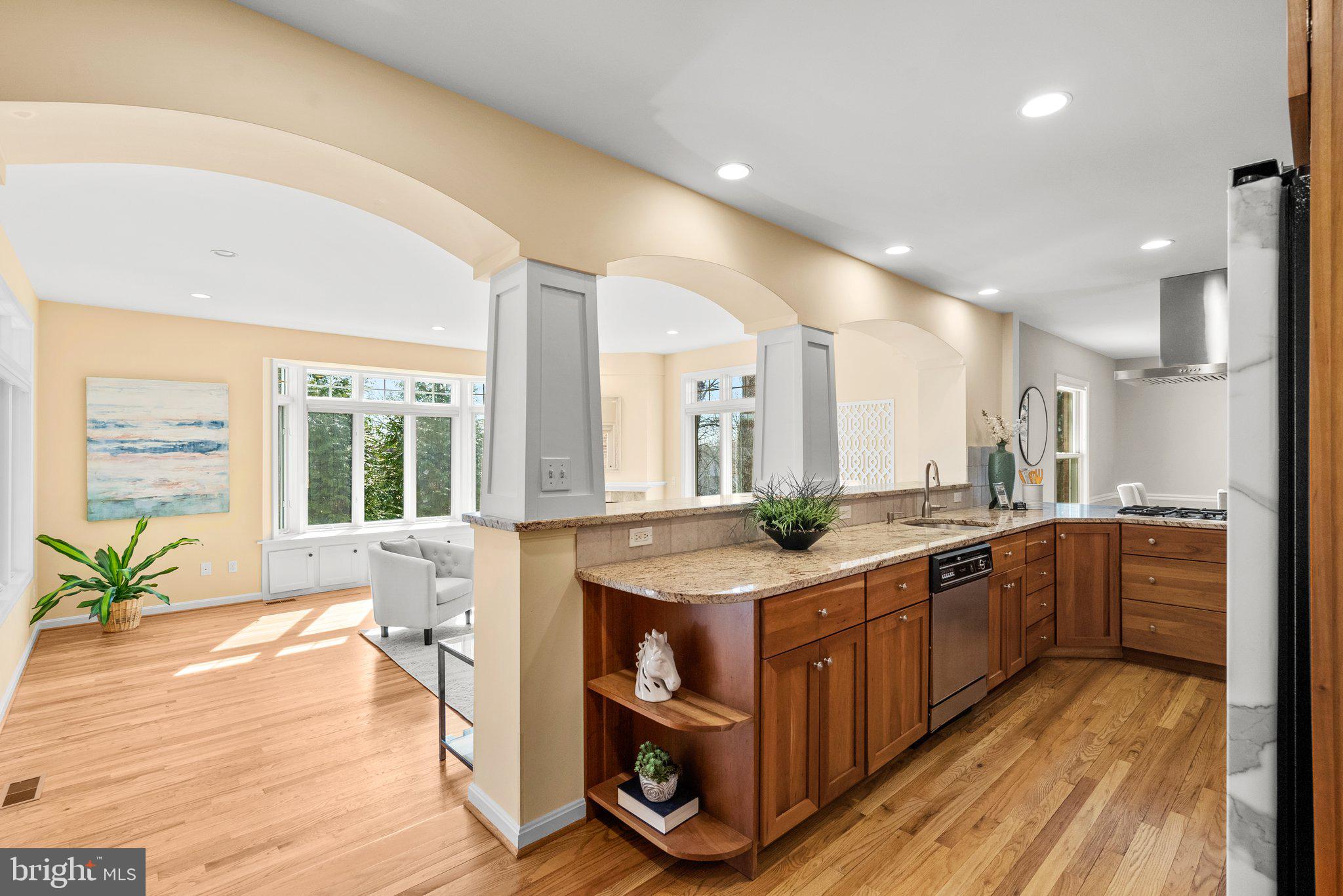 FOX HILLS OF POTOMAC - Residential