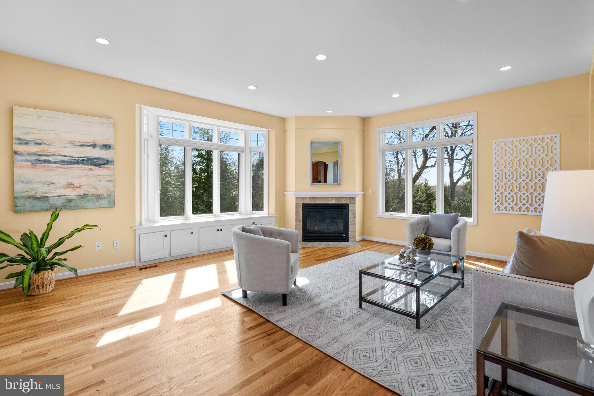 FOX HILLS OF POTOMAC - Residential