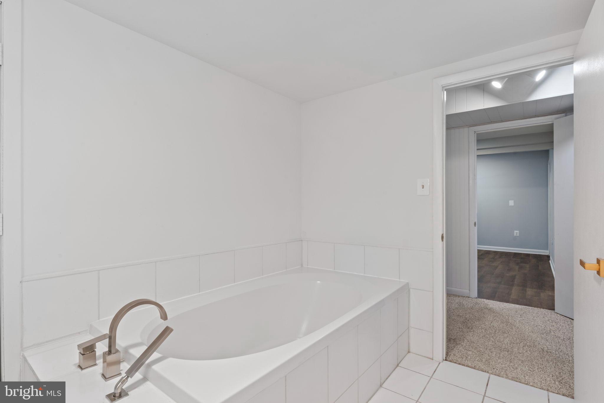 AQUIA CREEK - Residential