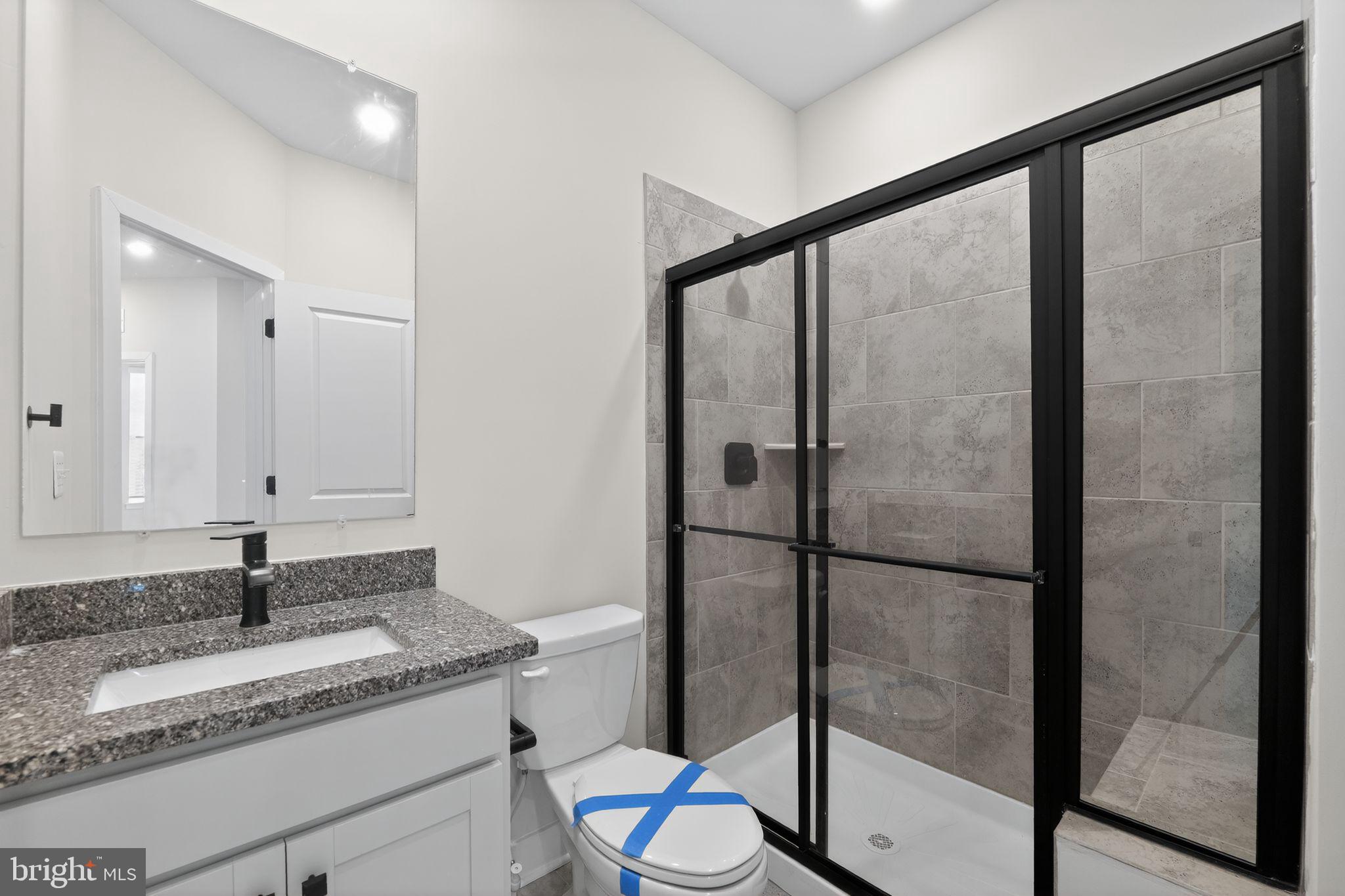 MEDFIELD - Residential