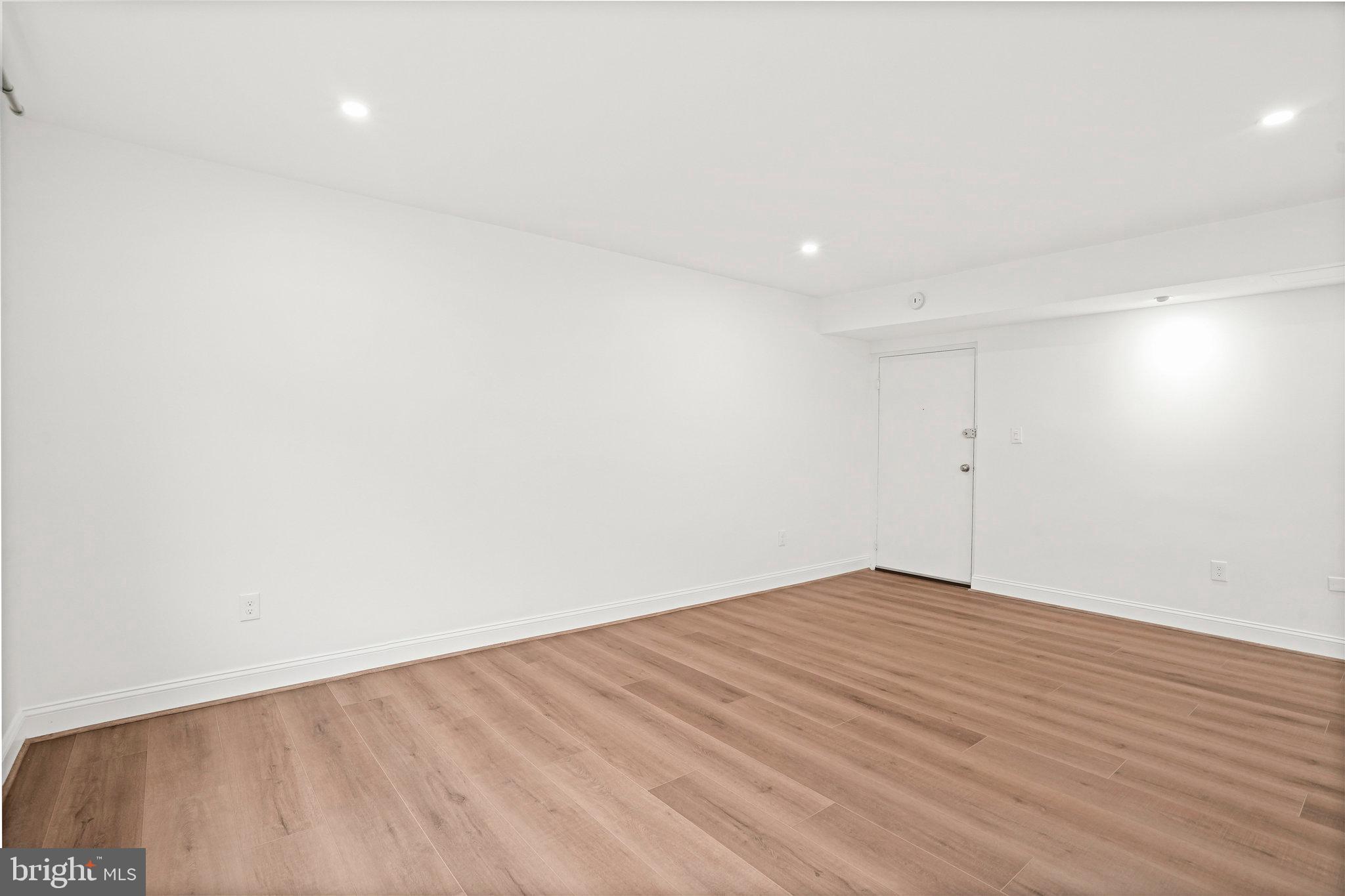 PARK PLACE CONDOMINIUMS - Residential Lease