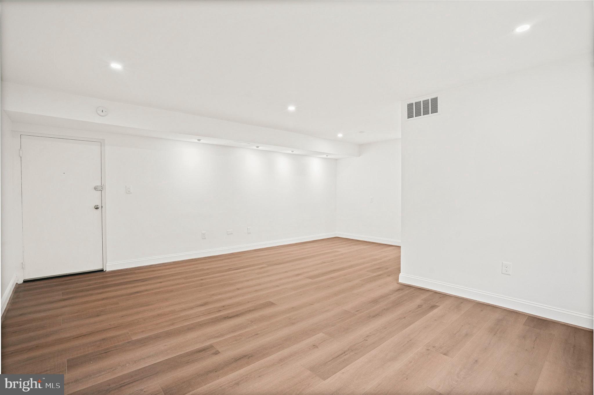 PARK PLACE CONDOMINIUMS - Residential Lease