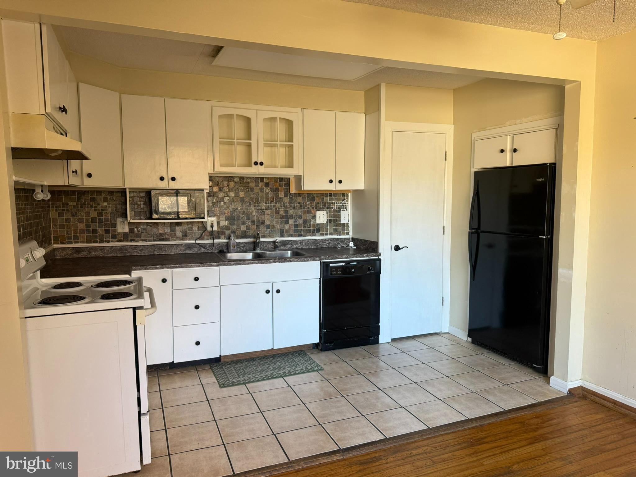 COLUMBIA BEACH - Residential