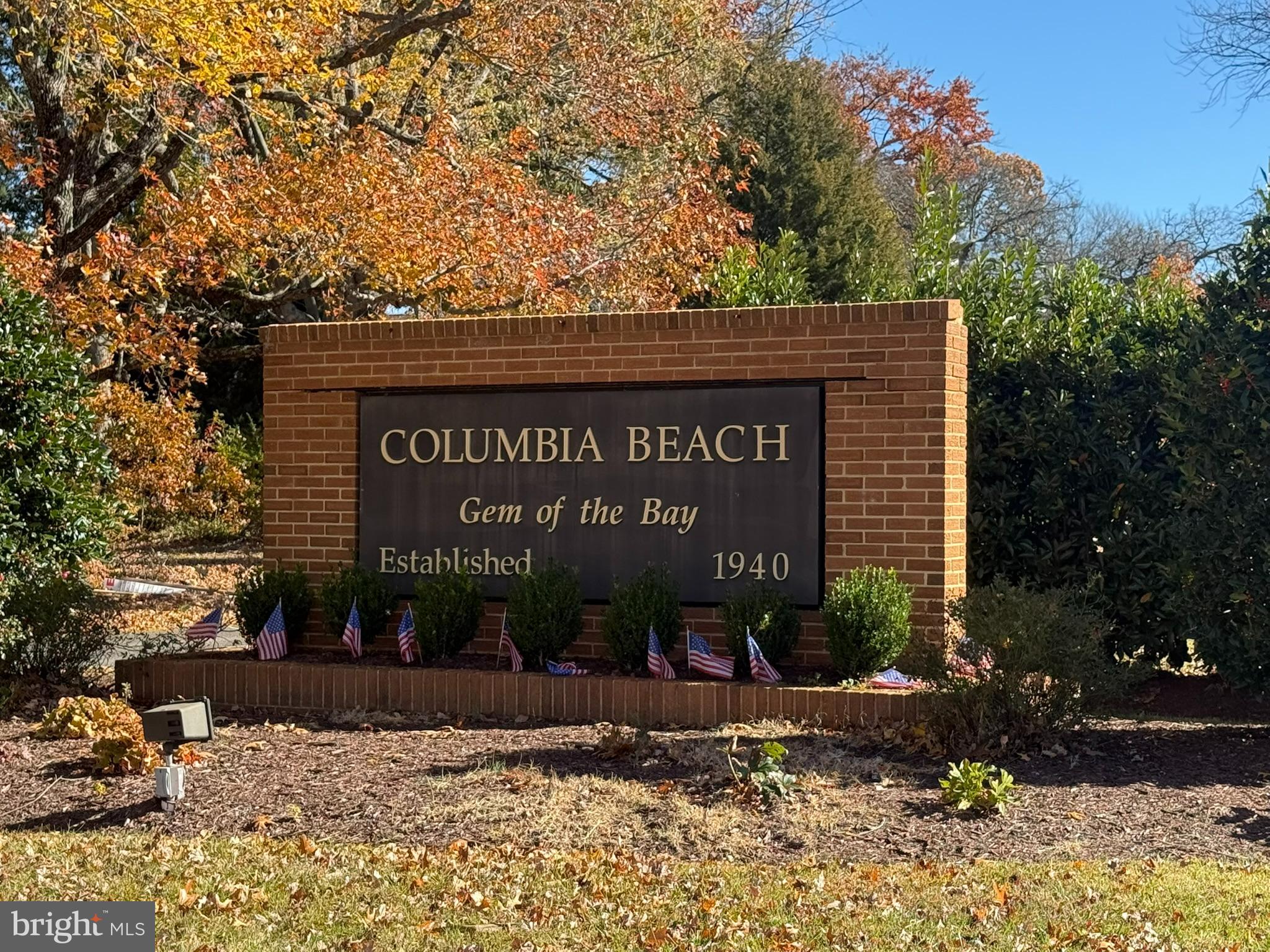 COLUMBIA BEACH - Residential
