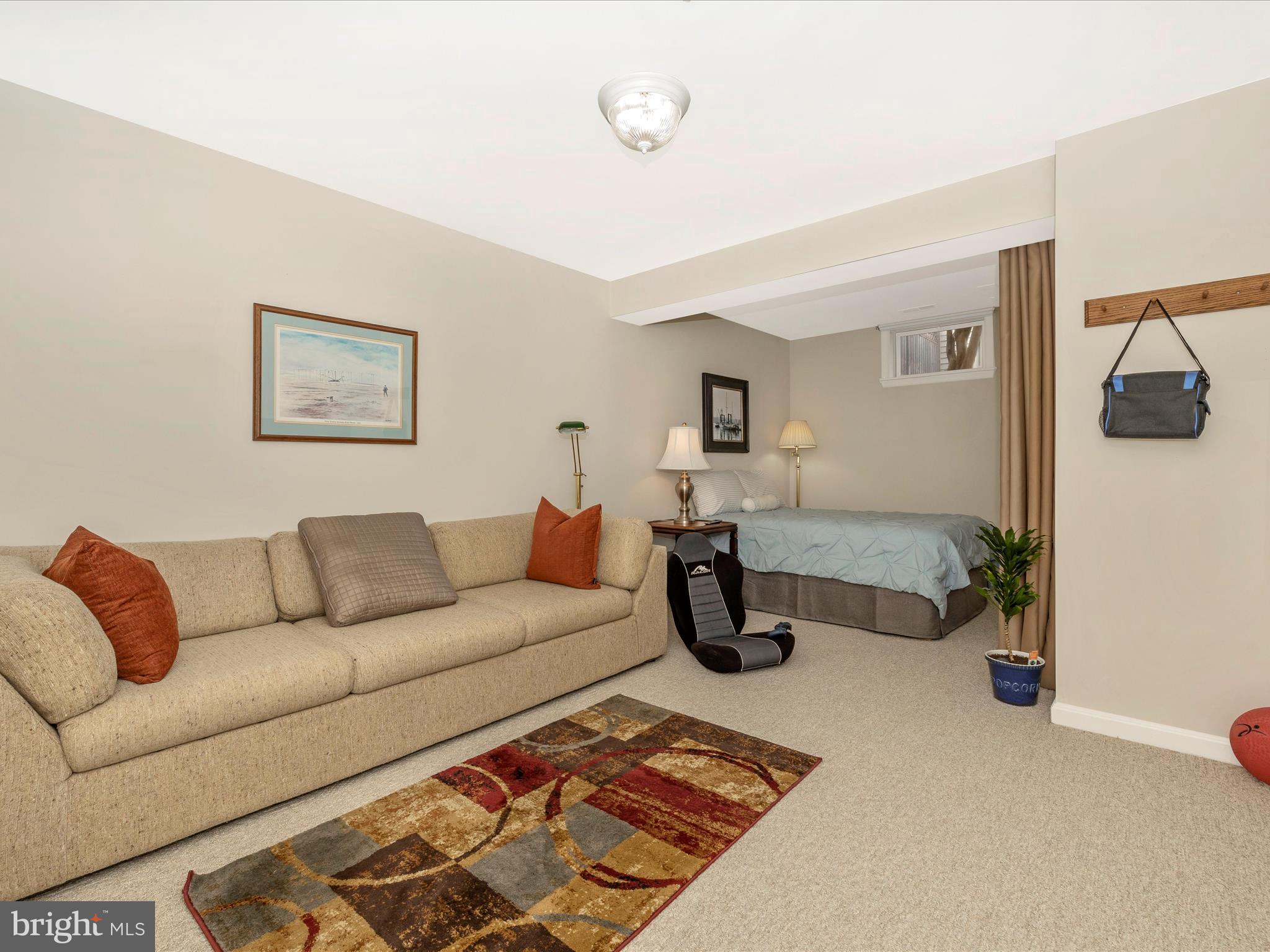 WORMANS MILL - Residential