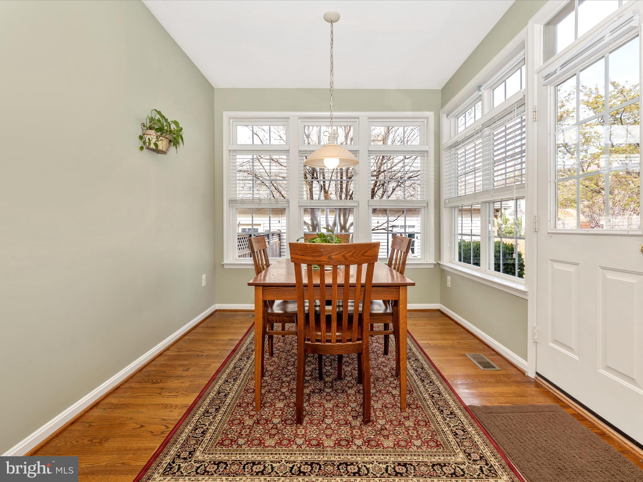 WORMANS MILL - Residential