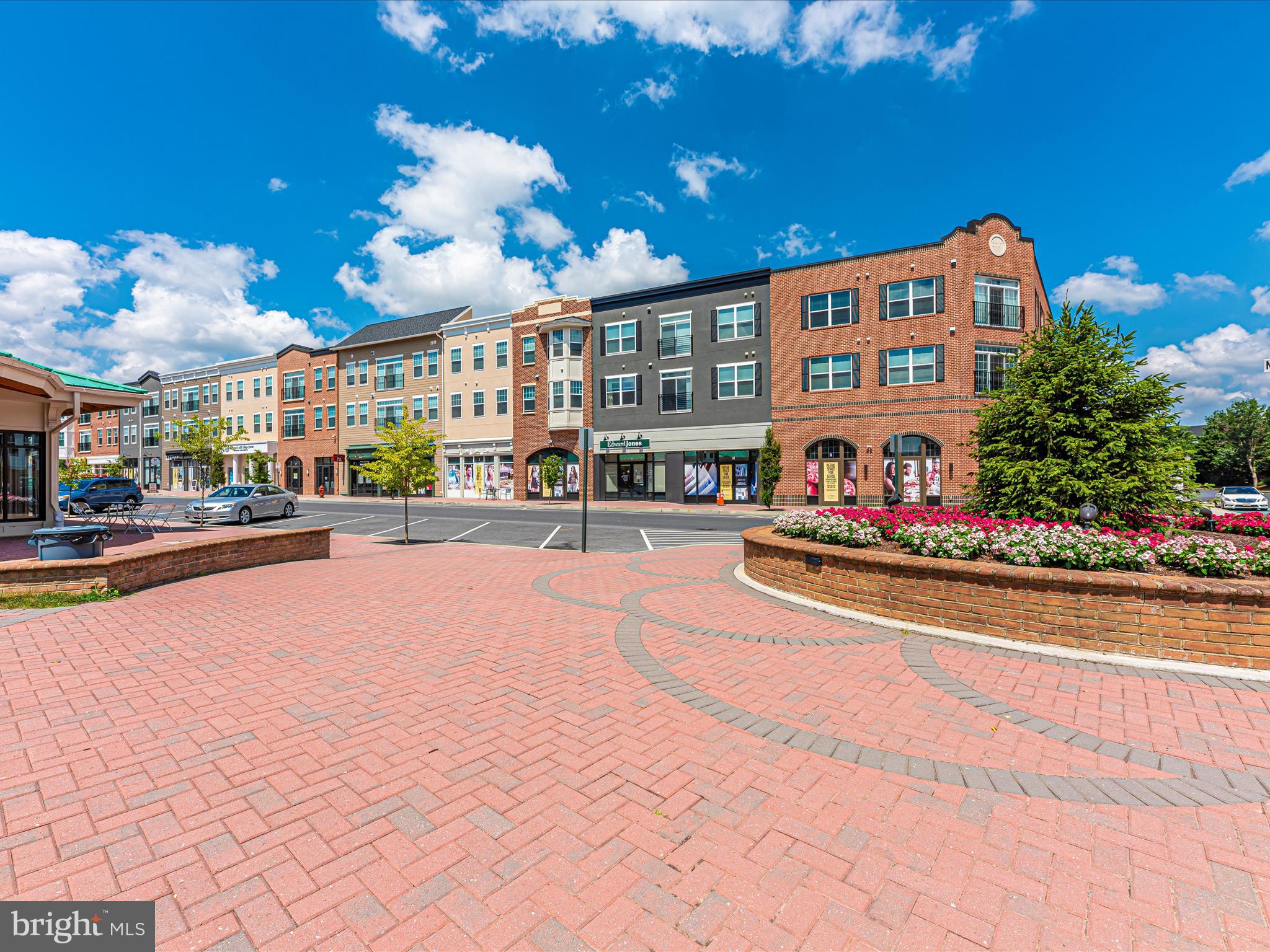 WORMANS MILL - Residential