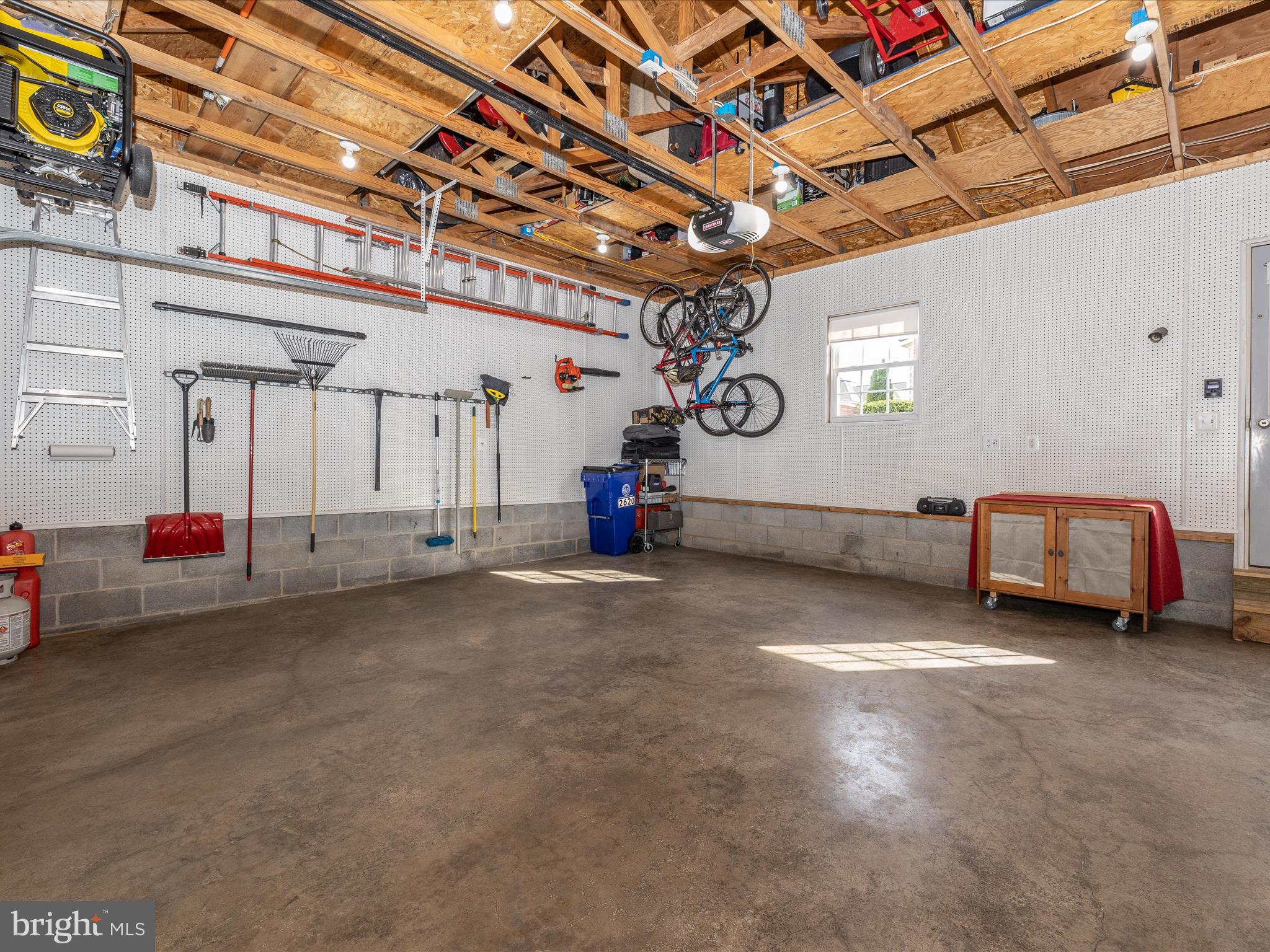 WORMANS MILL - Residential