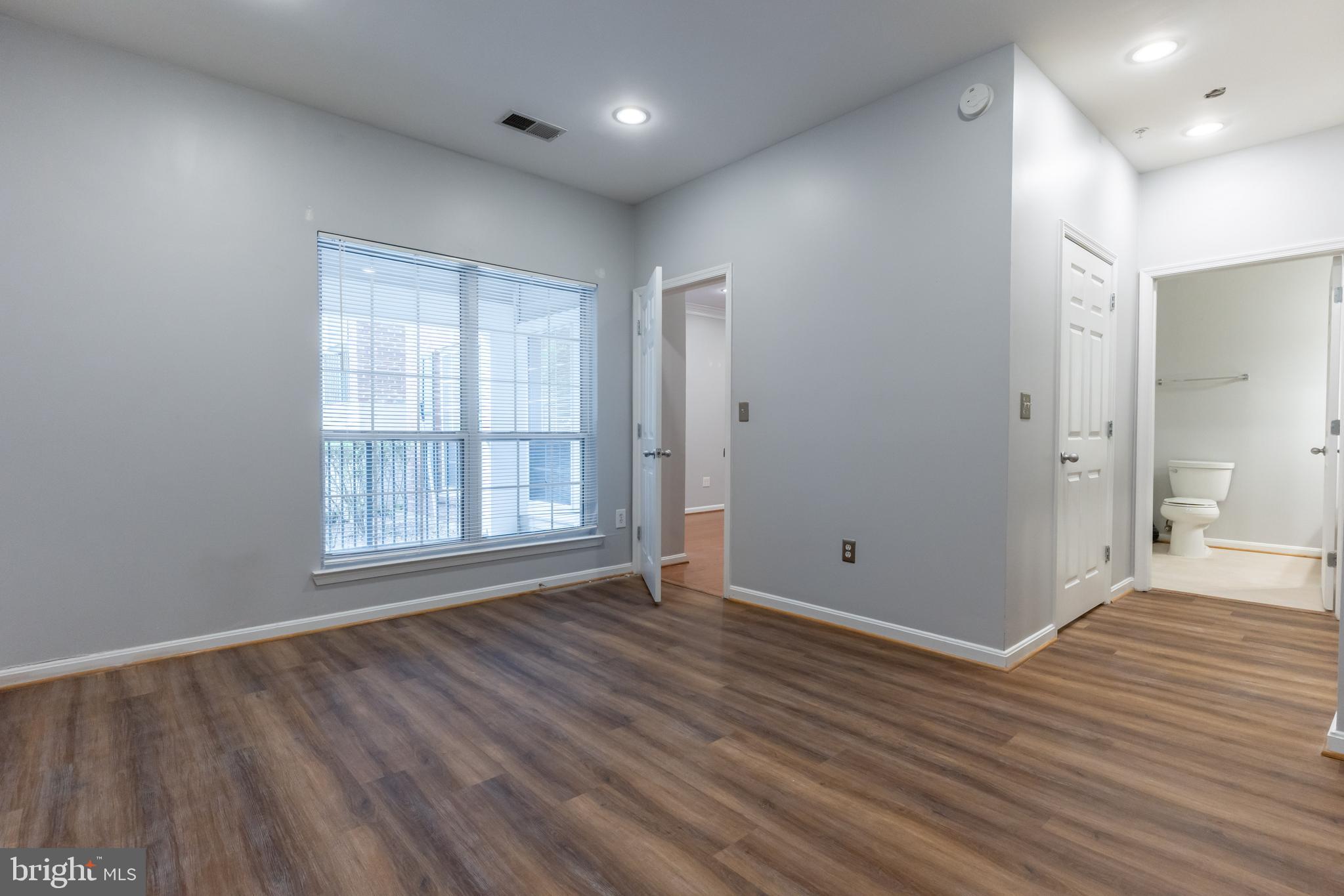 4850 EISENHOWER AVENUE 115