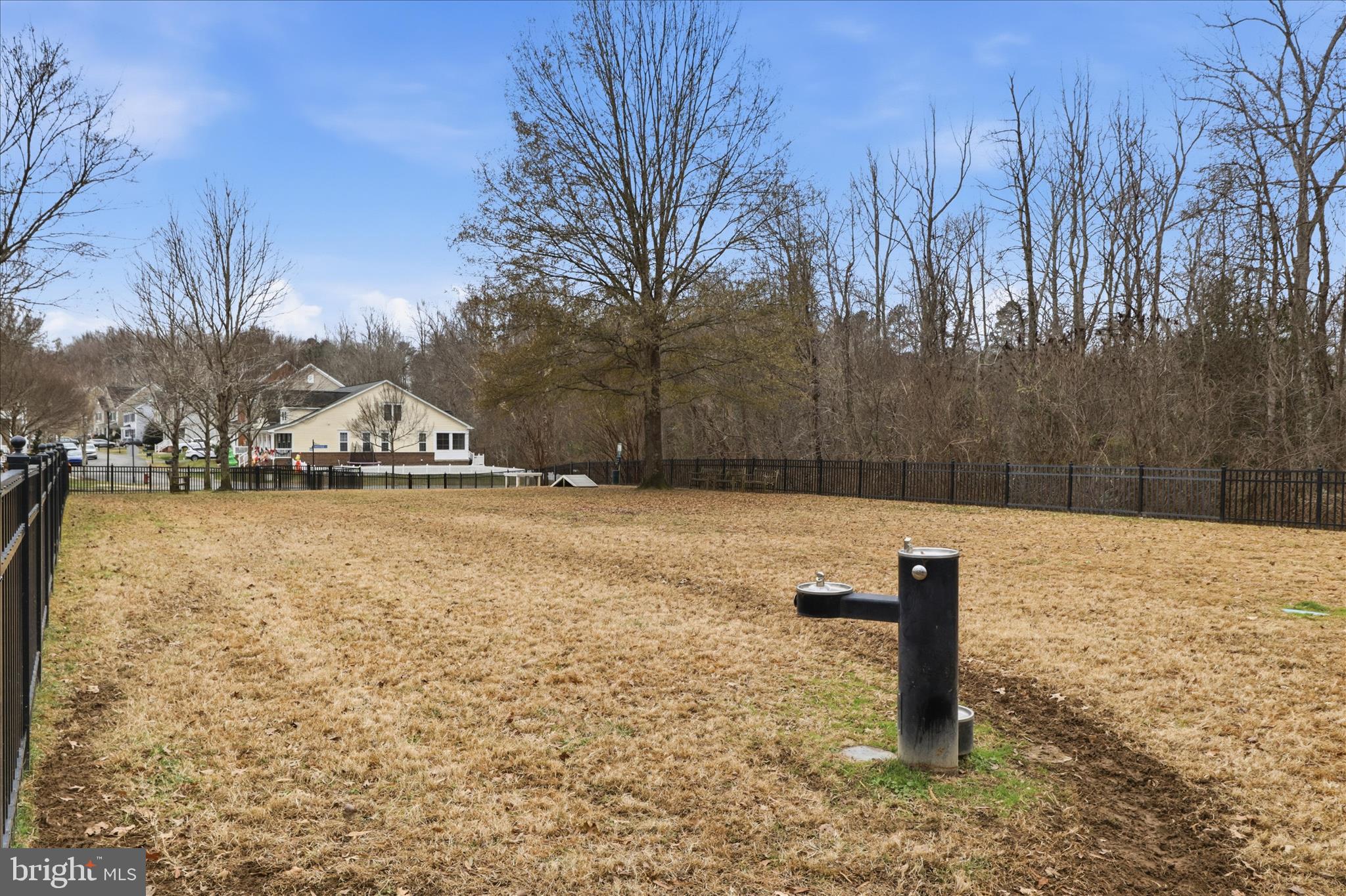 LADYSMITH VILLAGE - Residential