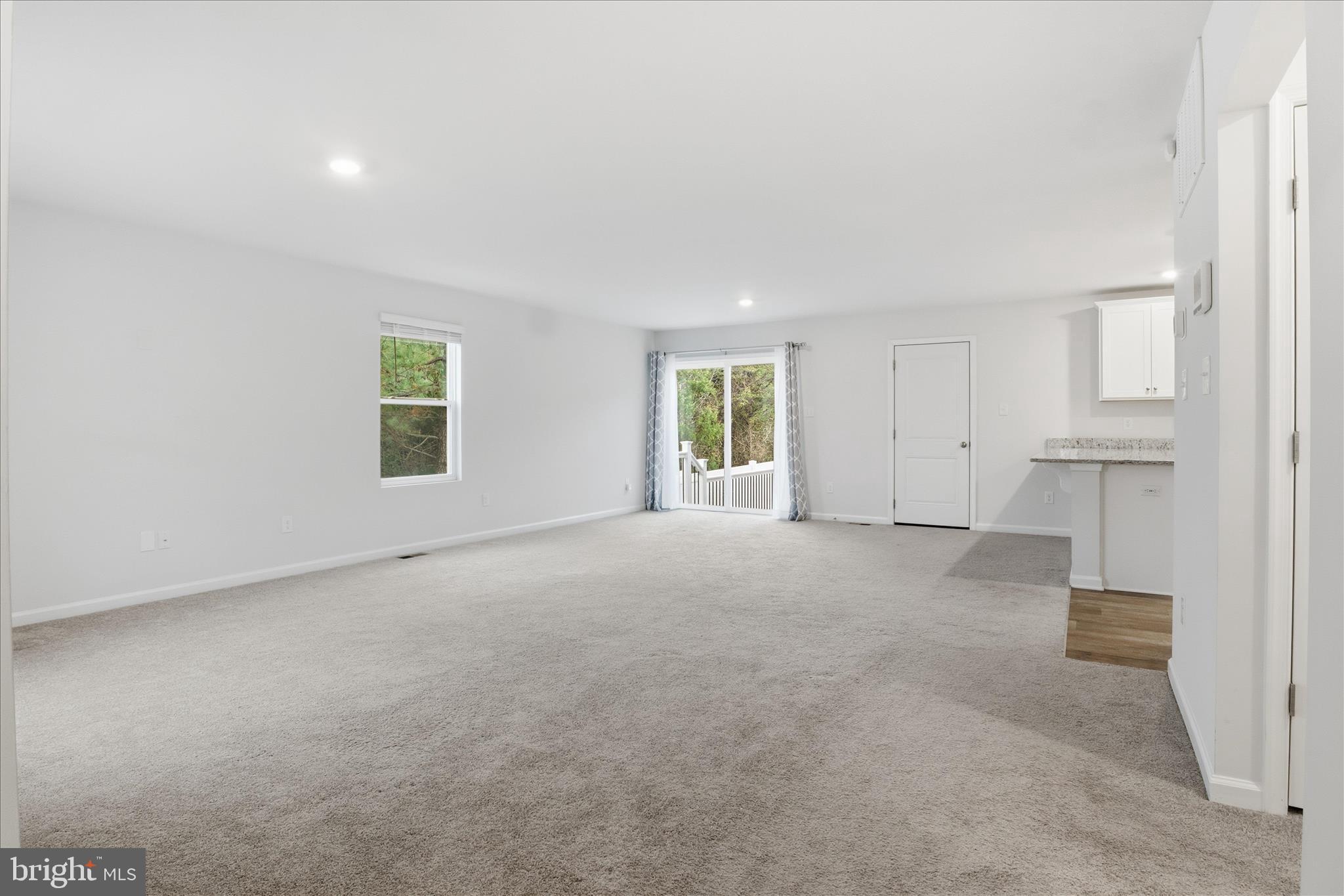 LADYSMITH VILLAGE - Residential