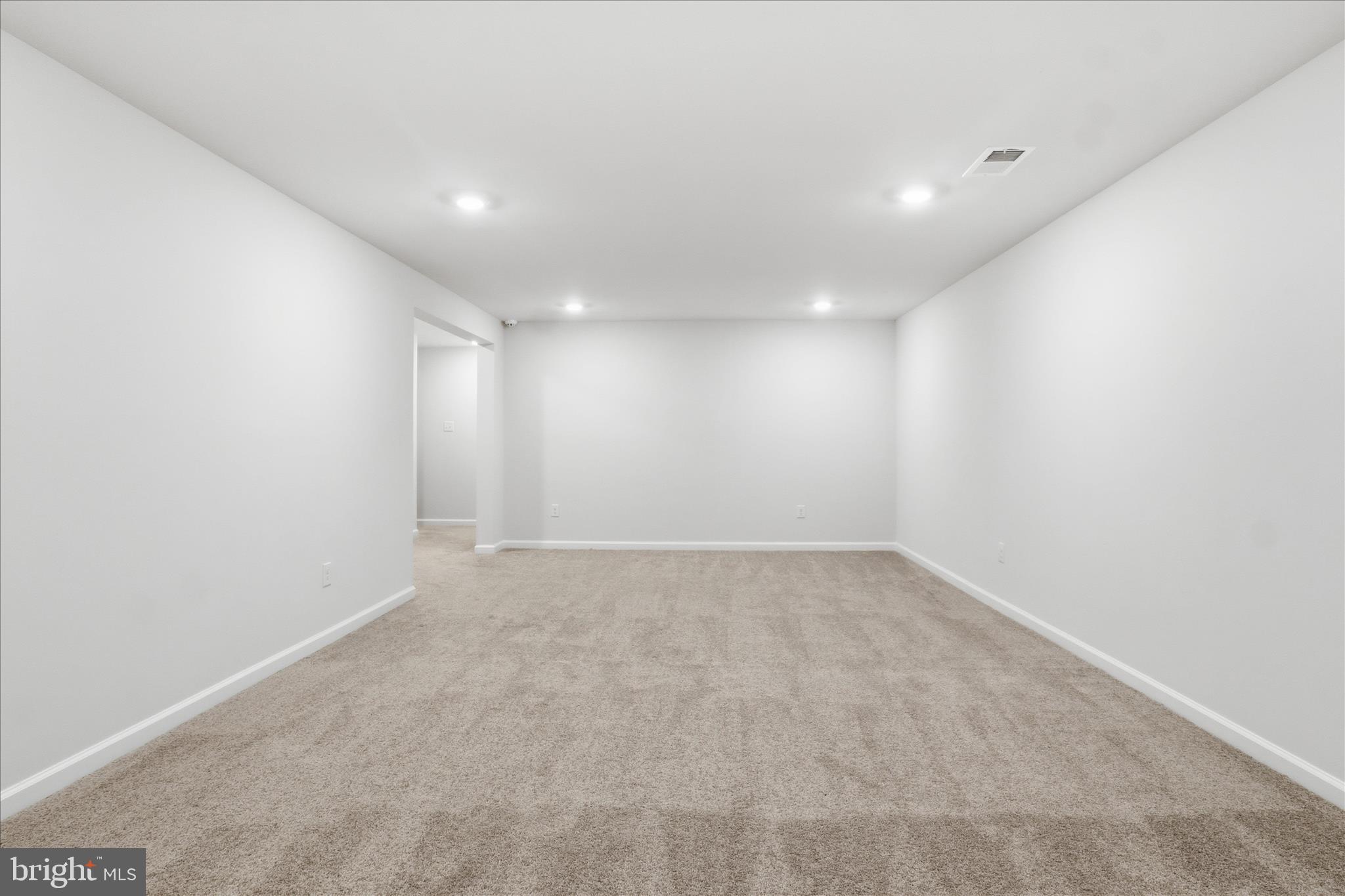 LADYSMITH VILLAGE - Residential