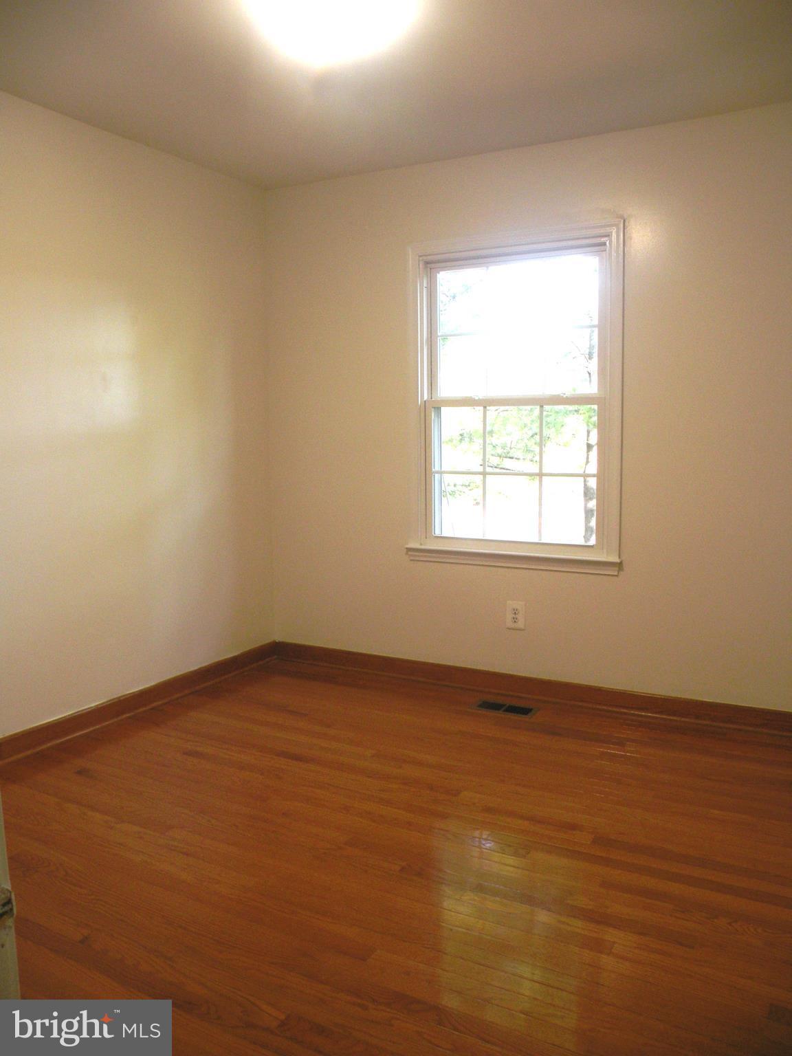 LAFAYETTE PARK WEST - Residential Lease